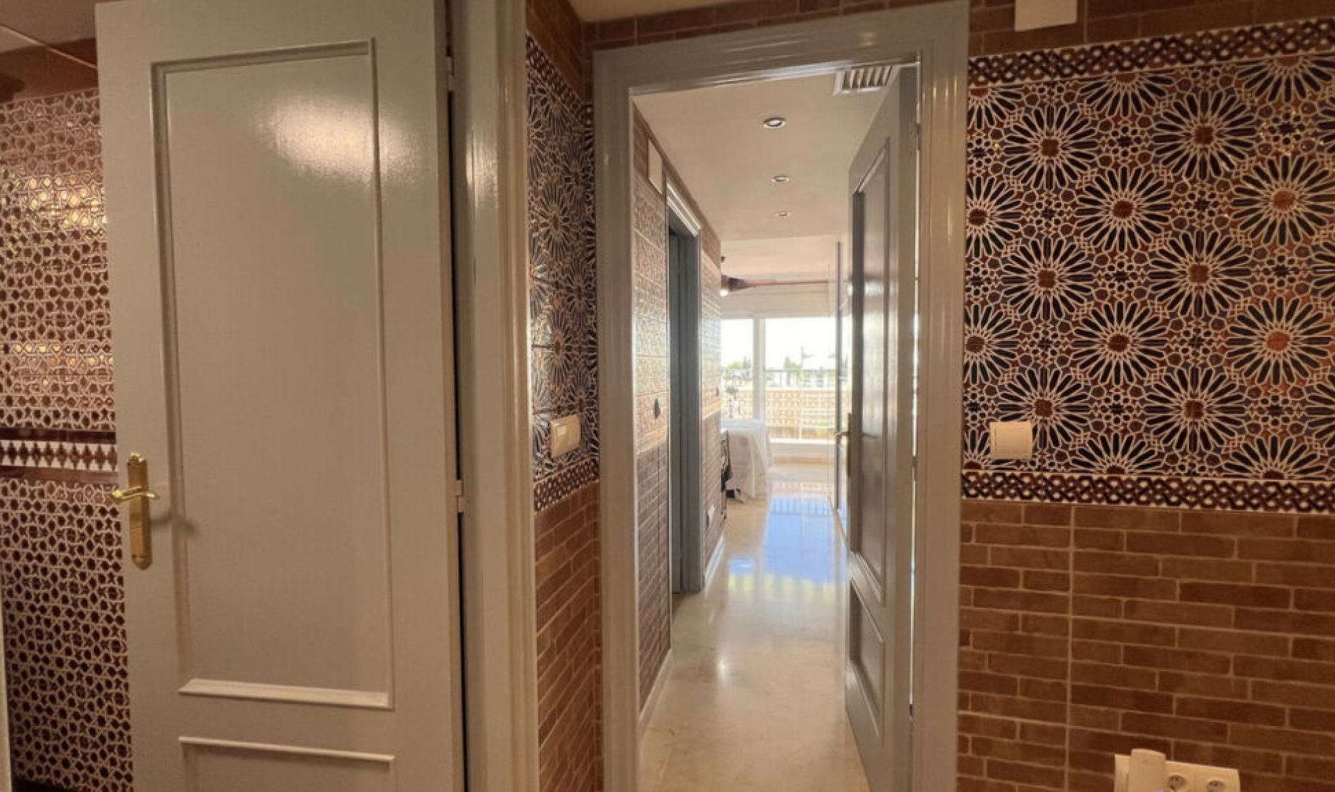 Resale - Apartment -
San Pedro de Alcántara