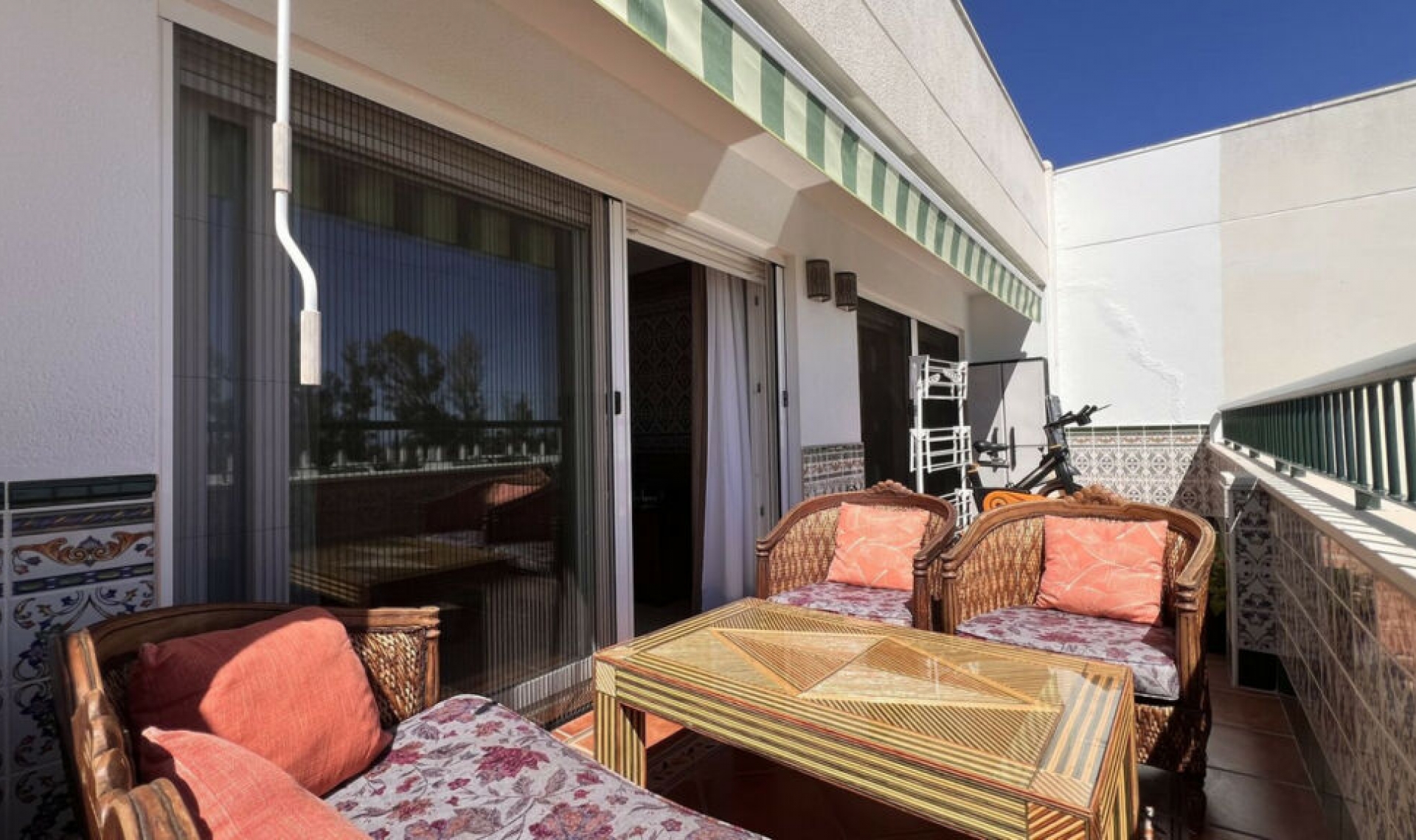 Resale - Apartment -
San Pedro de Alcántara
