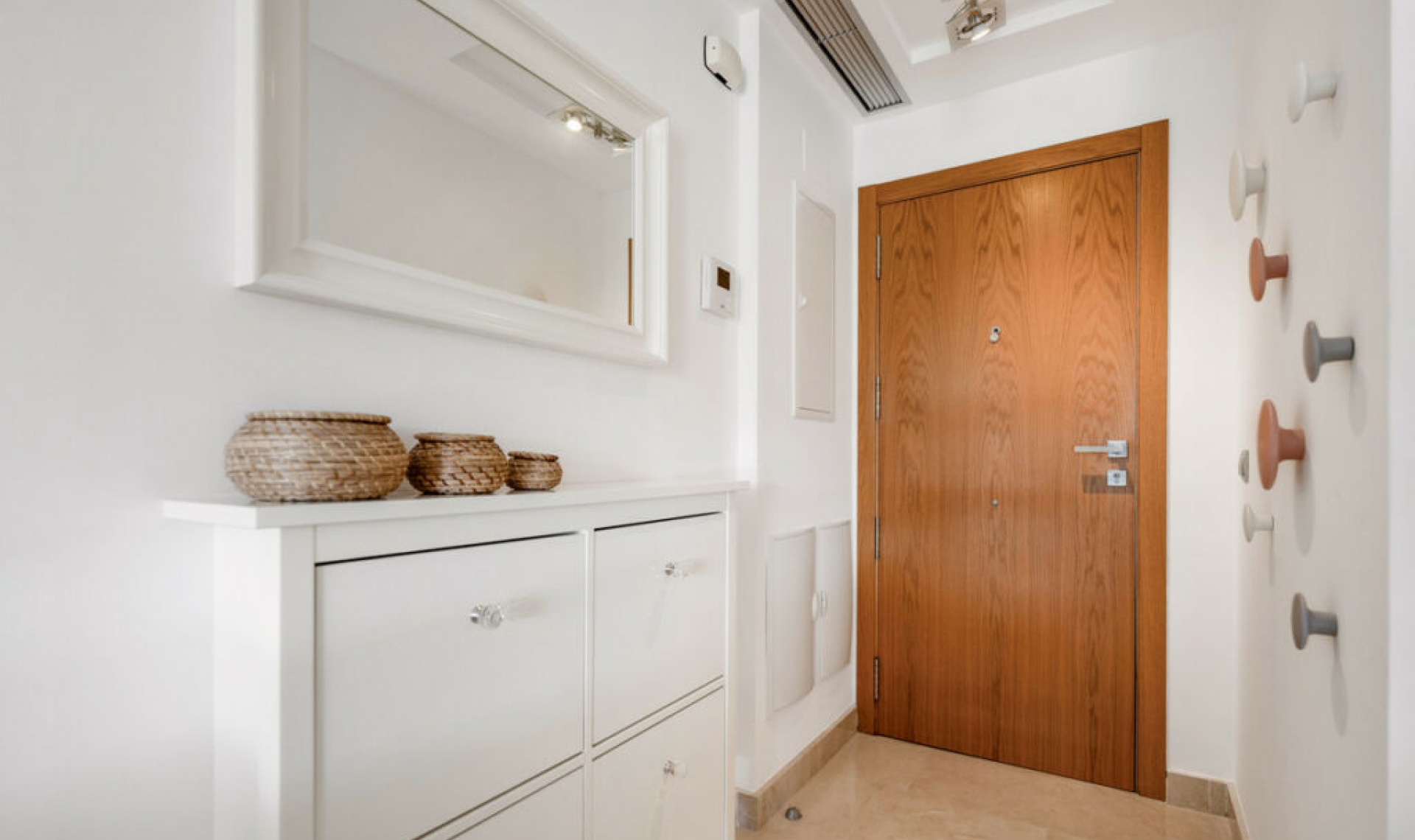 Resale - Apartment -
San Pedro de Alcántara