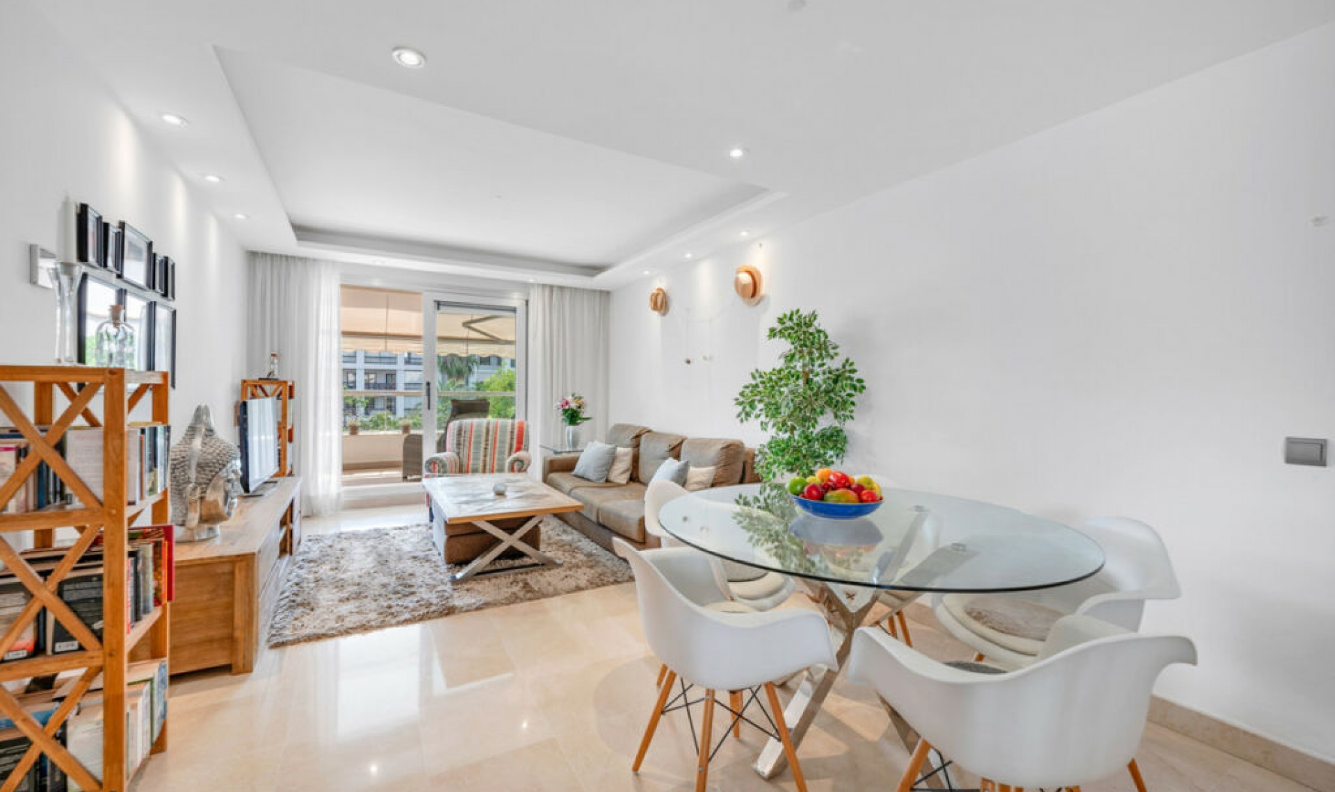 Resale - Apartment -
San Pedro de Alcántara