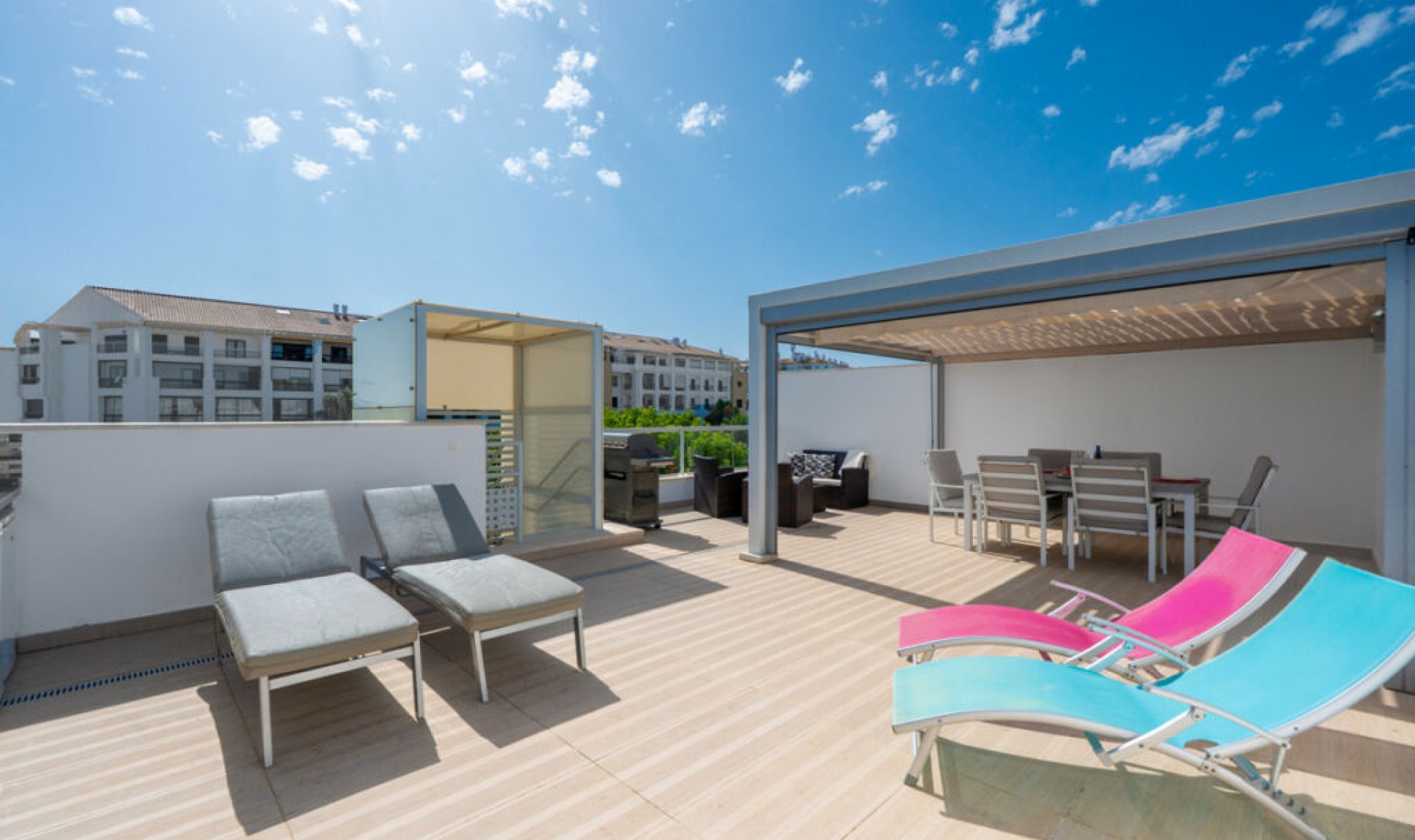 Resale - Apartment -
San Pedro de Alcántara