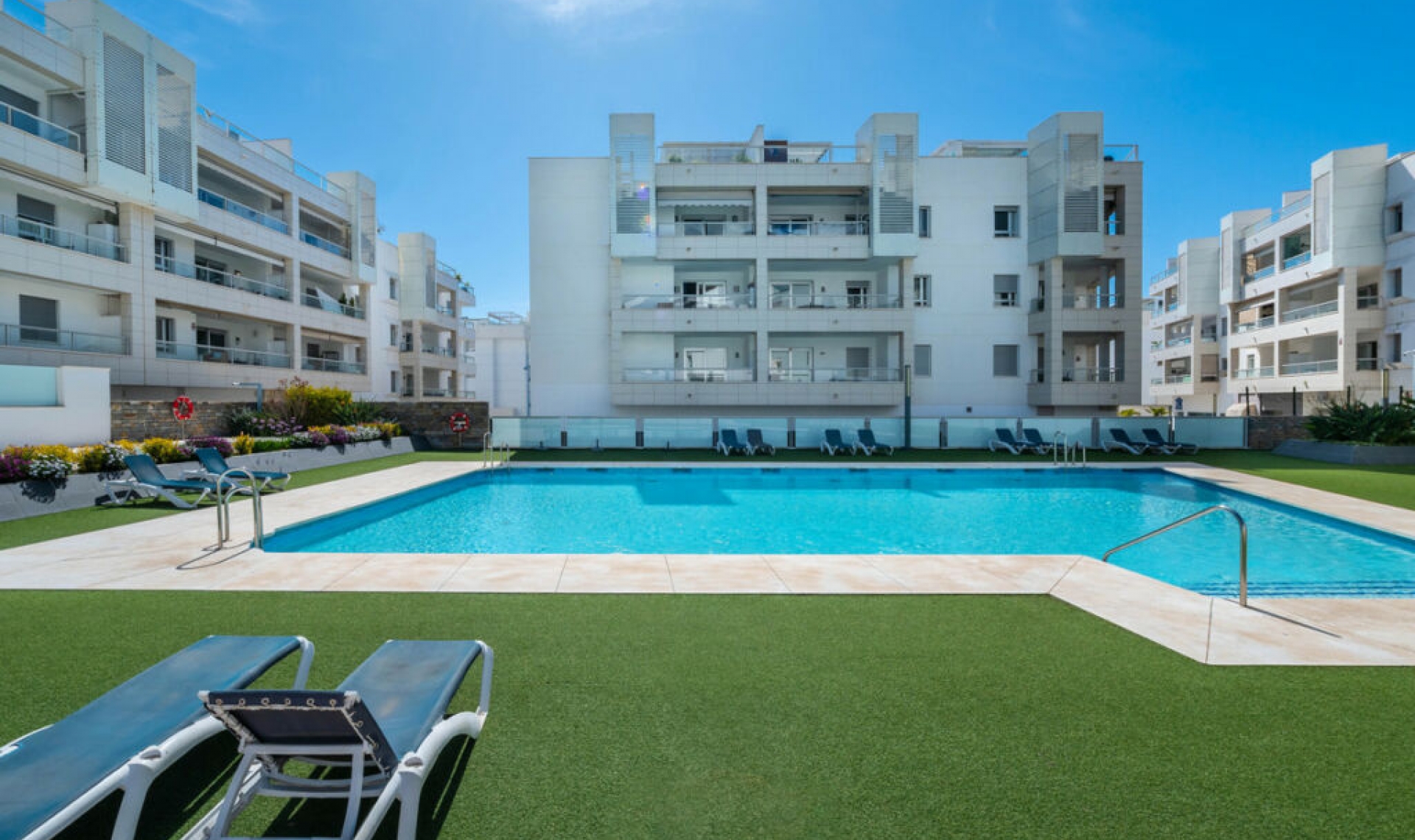 Resale - Apartment -
San Pedro de Alcántara