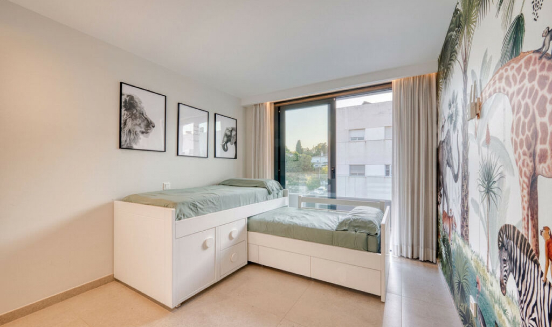 Resale - Apartment -
San Pedro de Alcántara