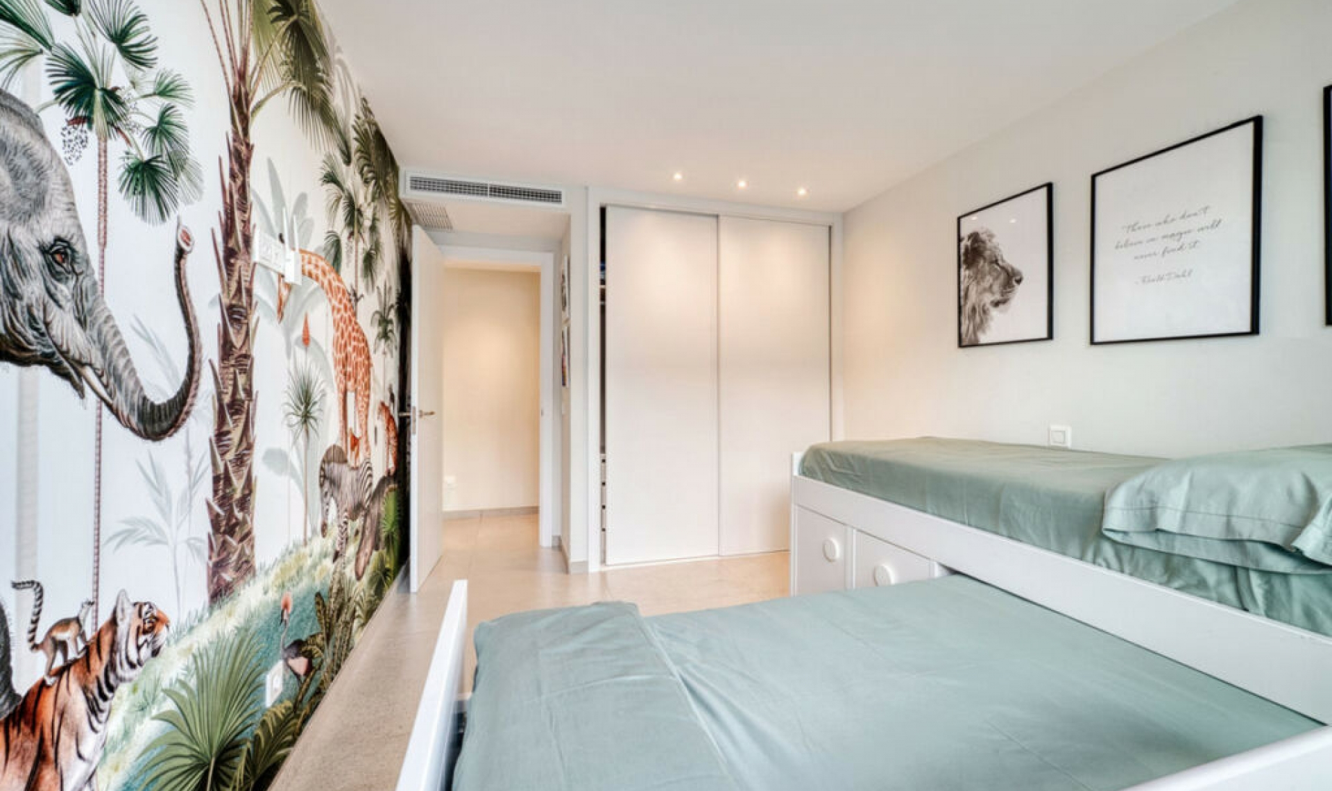 Resale - Apartment -
San Pedro de Alcántara