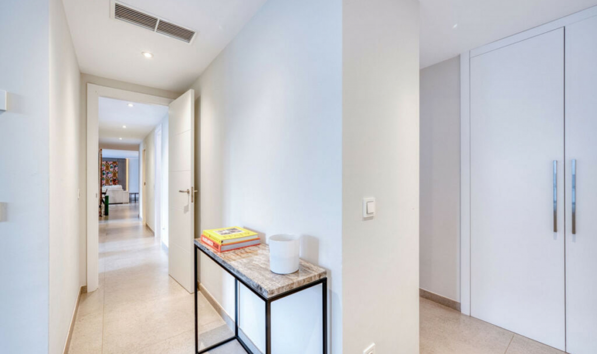 Resale - Apartment -
San Pedro de Alcántara