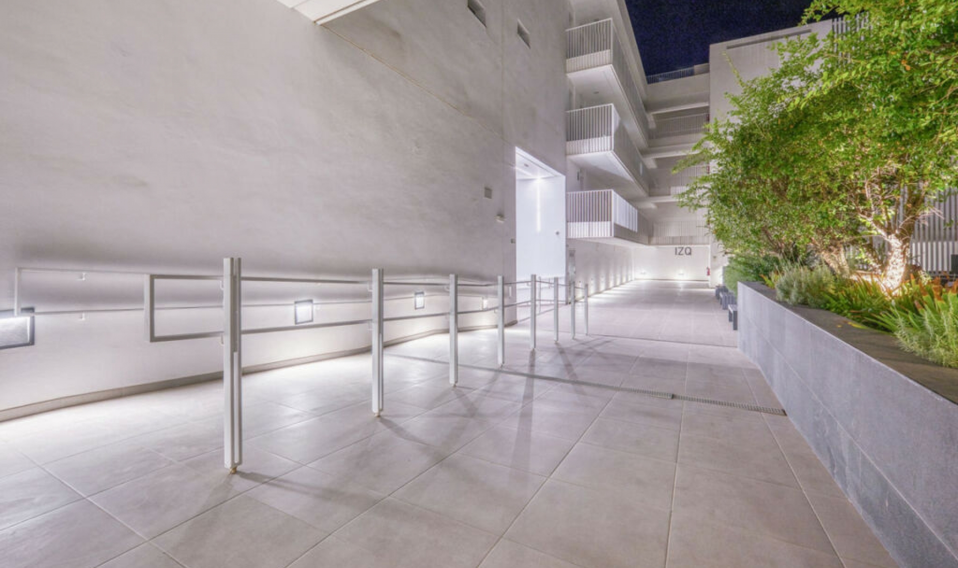 Resale - Apartment -
San Pedro de Alcántara