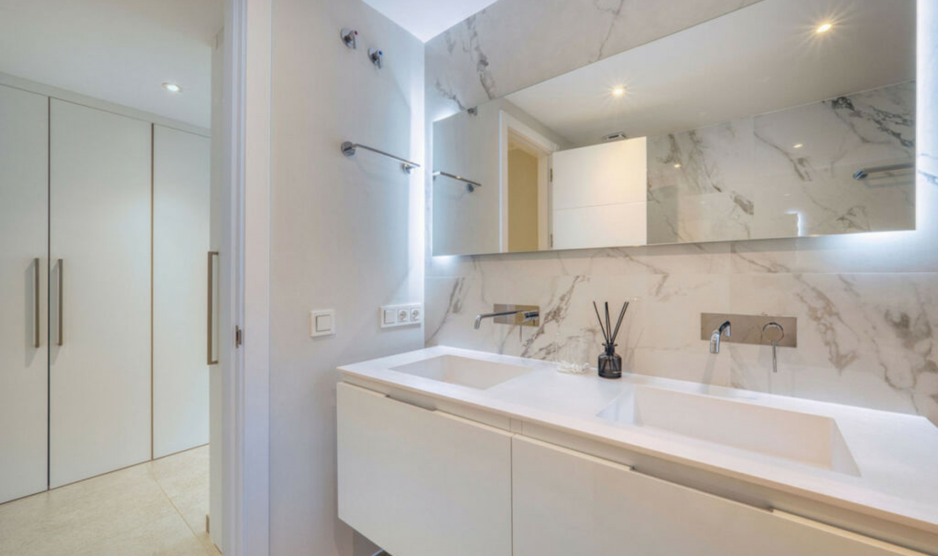 Resale - Apartment -
San Pedro de Alcántara