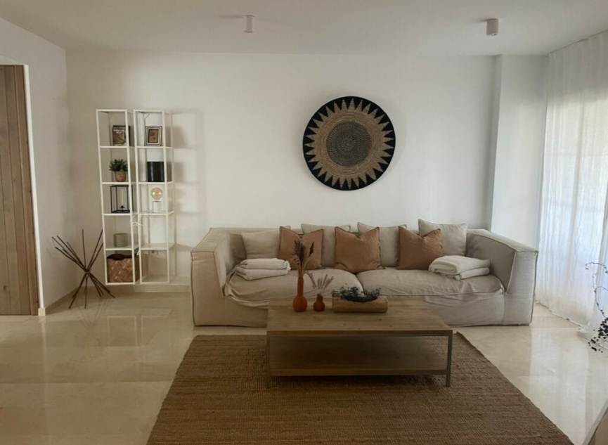 Resale - Apartment -
San Pedro de Alcántara