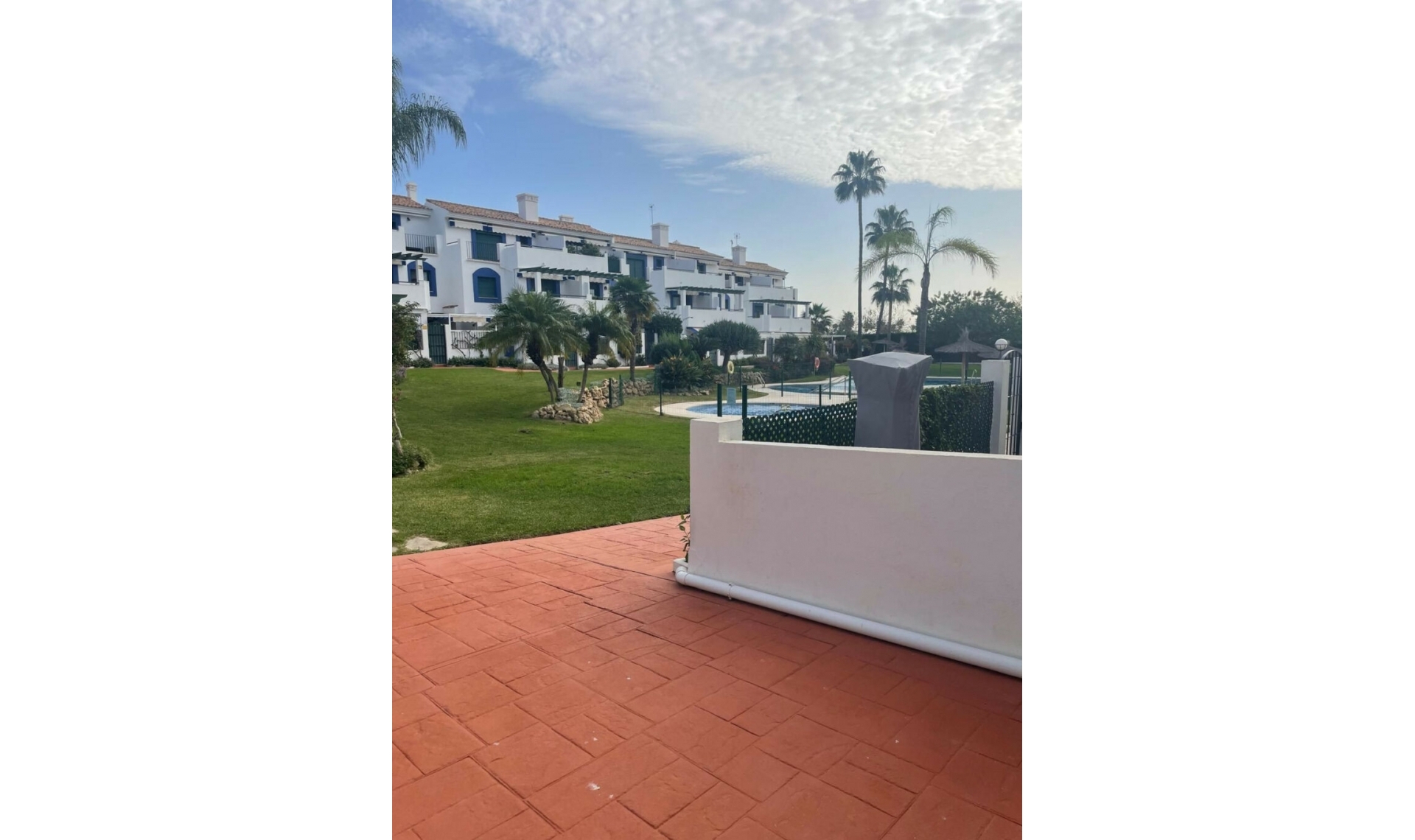 Resale - Apartment -
San Pedro de Alcántara