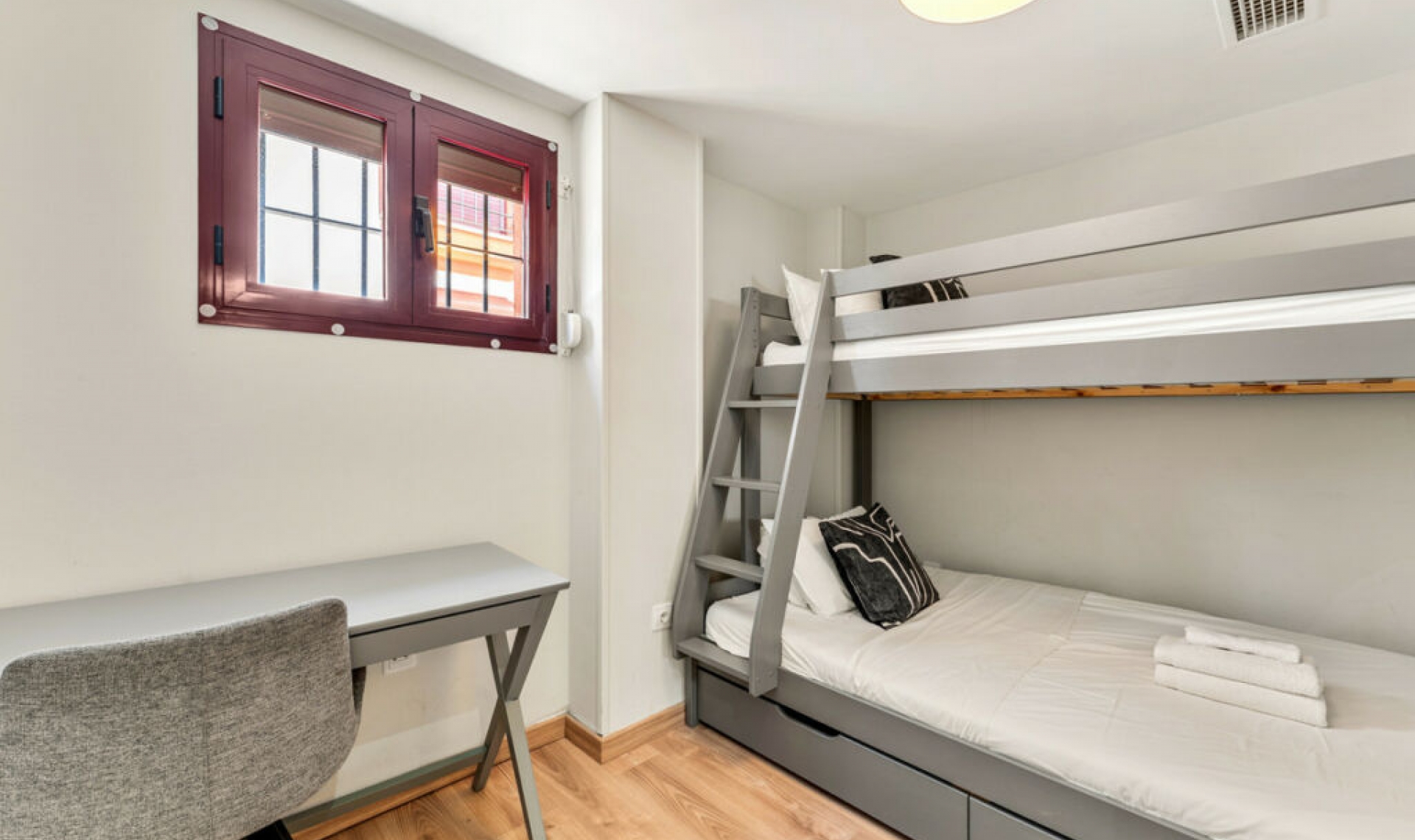 Resale - Apartment -
San Pedro de Alcántara