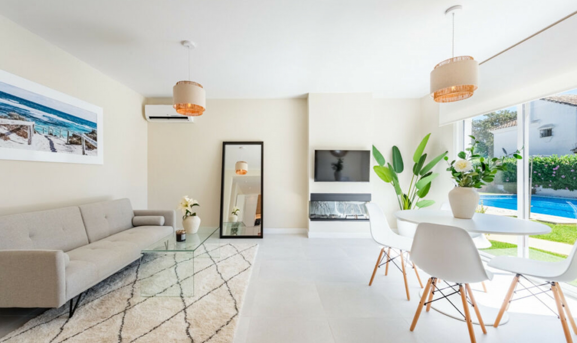 Resale - Apartment -
San Pedro de Alcántara