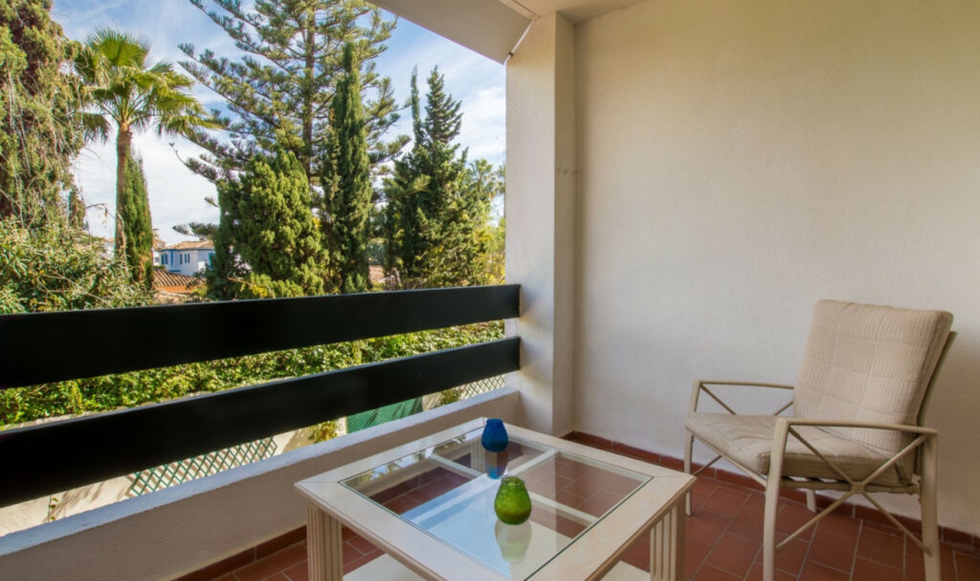 Resale - Apartment -
San Pedro de Alcántara