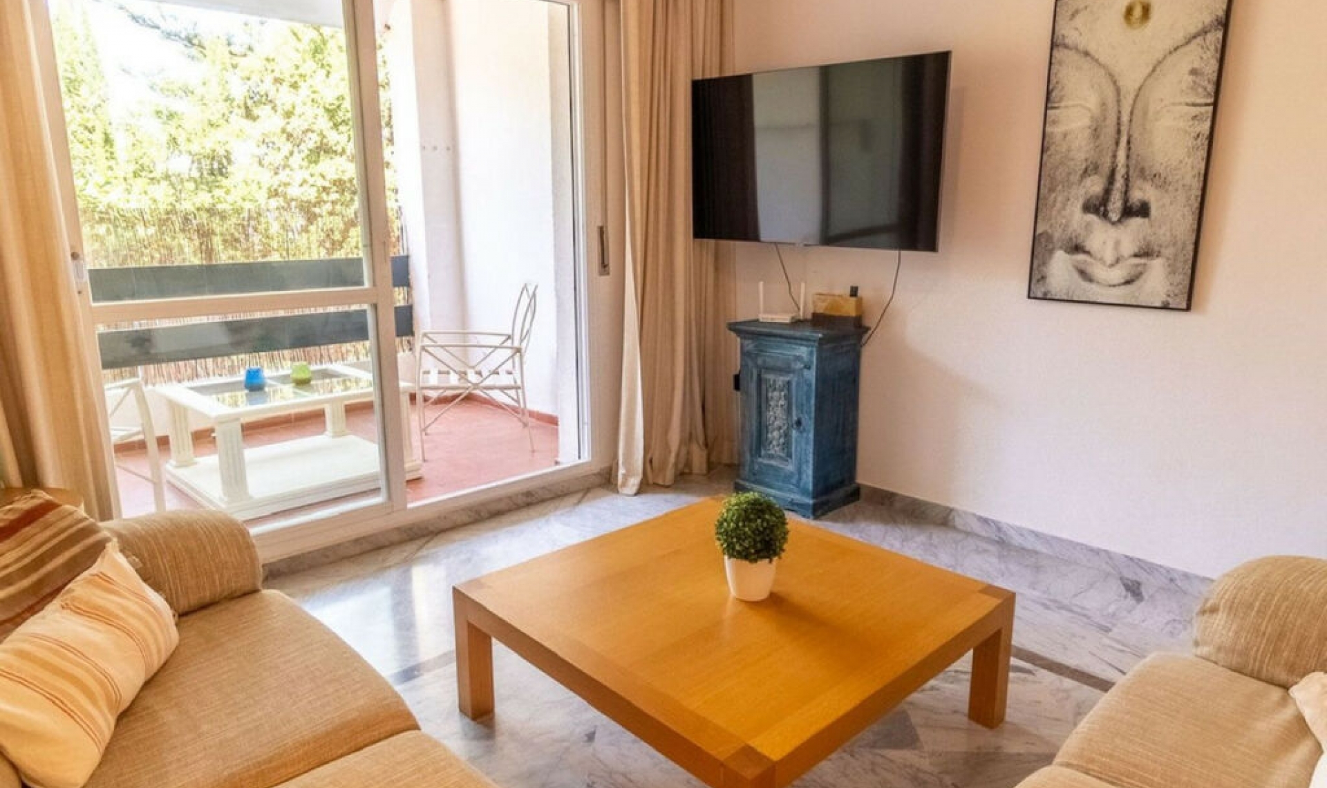 Resale - Apartment -
San Pedro de Alcántara