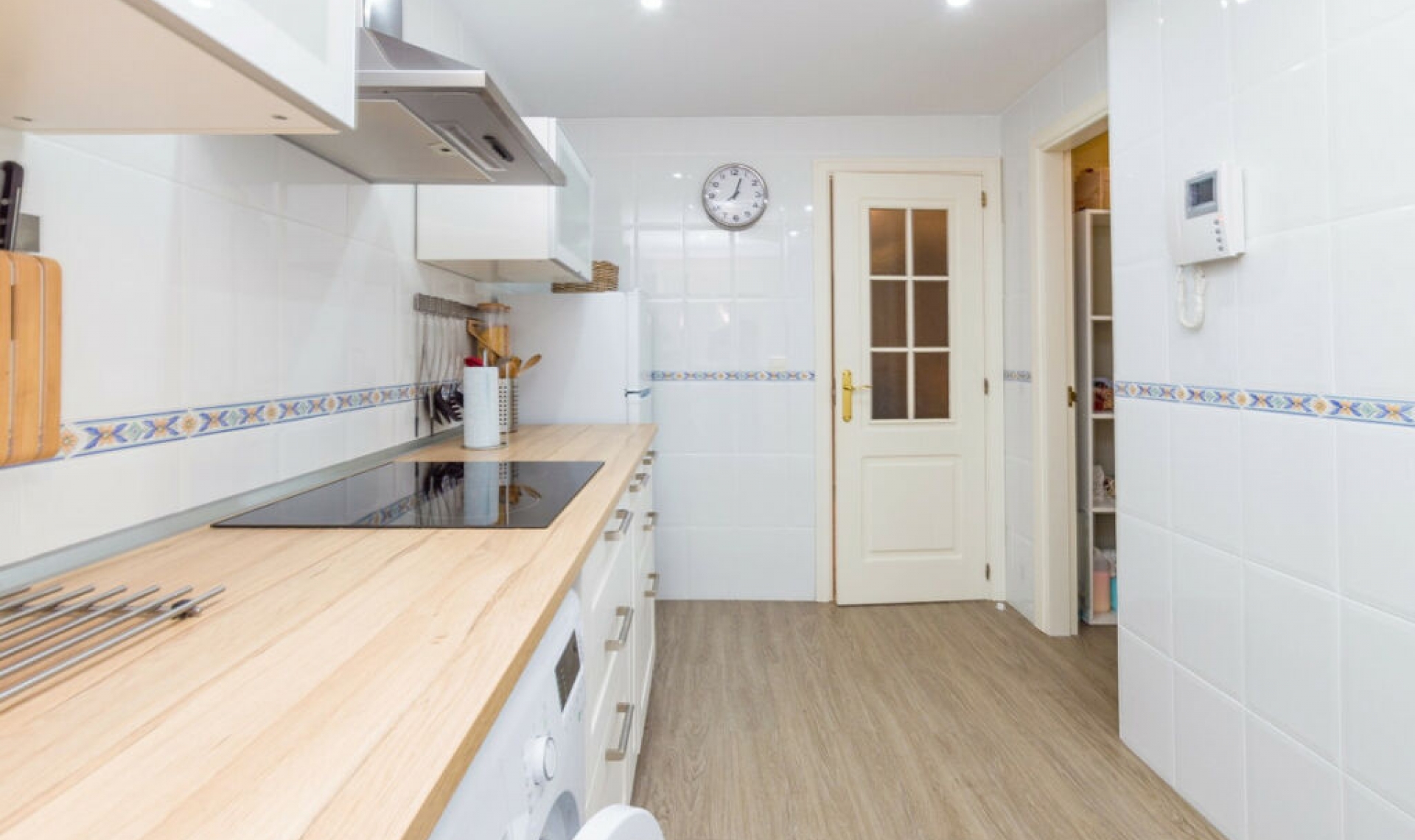 Resale - Apartment -
San Pedro de Alcántara