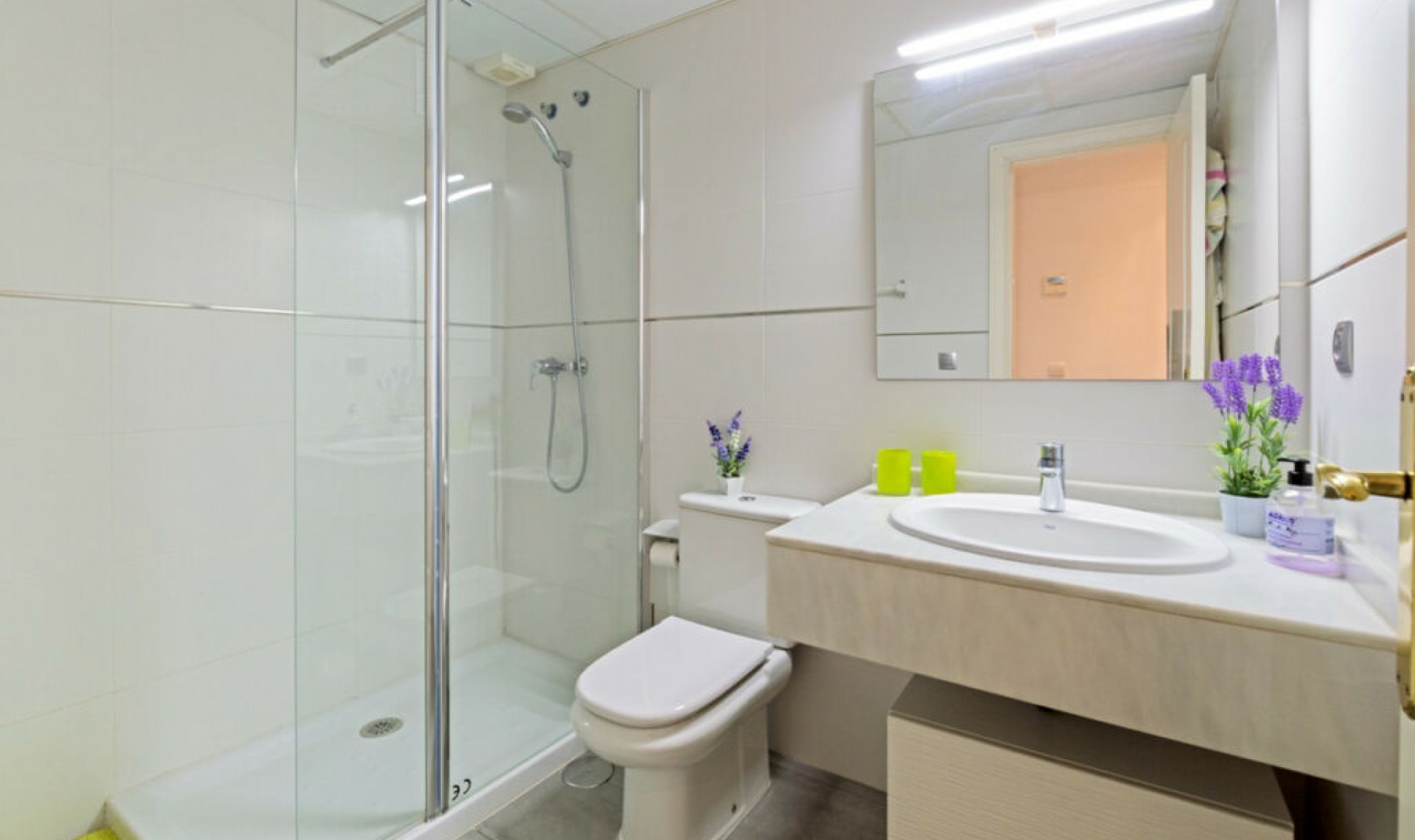 Resale - Apartment -
San Pedro de Alcántara