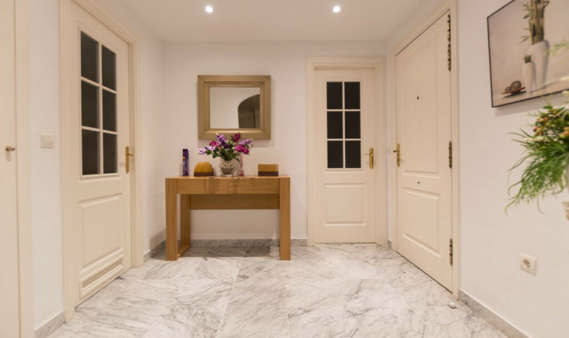 Resale - Apartment -
San Pedro de Alcántara