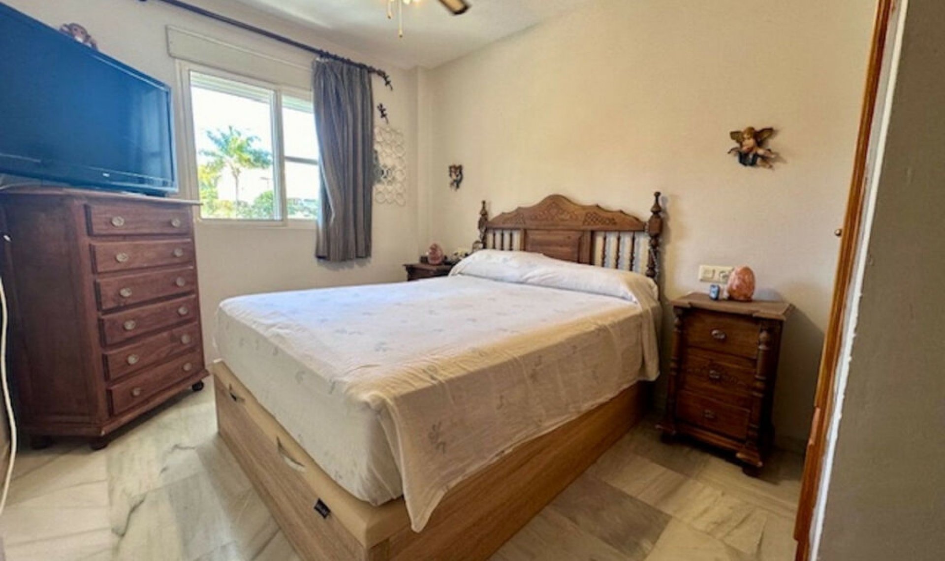 Resale - Apartment -
San Pedro de Alcántara