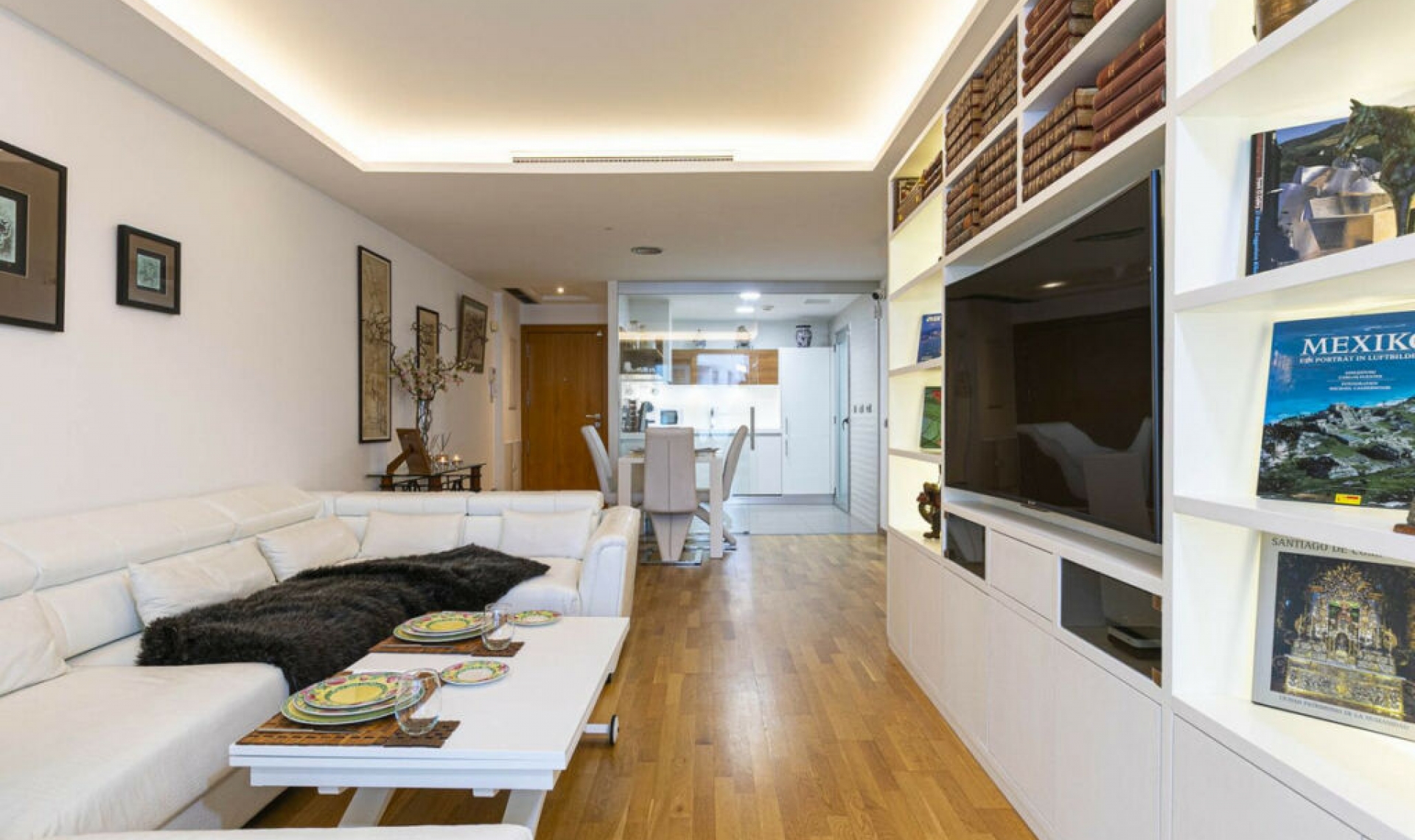 Resale - Apartment -
San Pedro de Alcántara