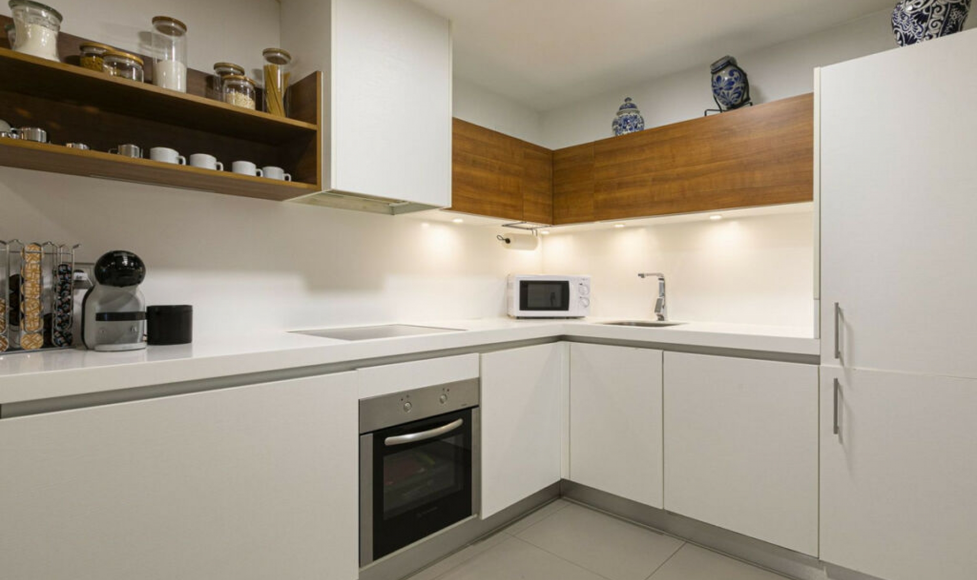 Resale - Apartment -
San Pedro de Alcántara