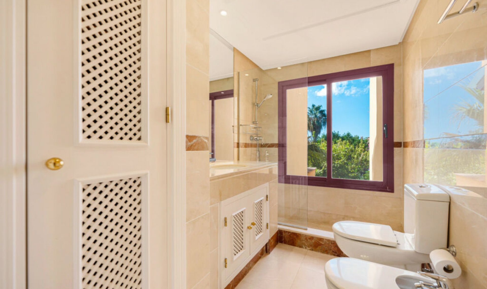 Resale - Apartment -
San Pedro de Alcántara