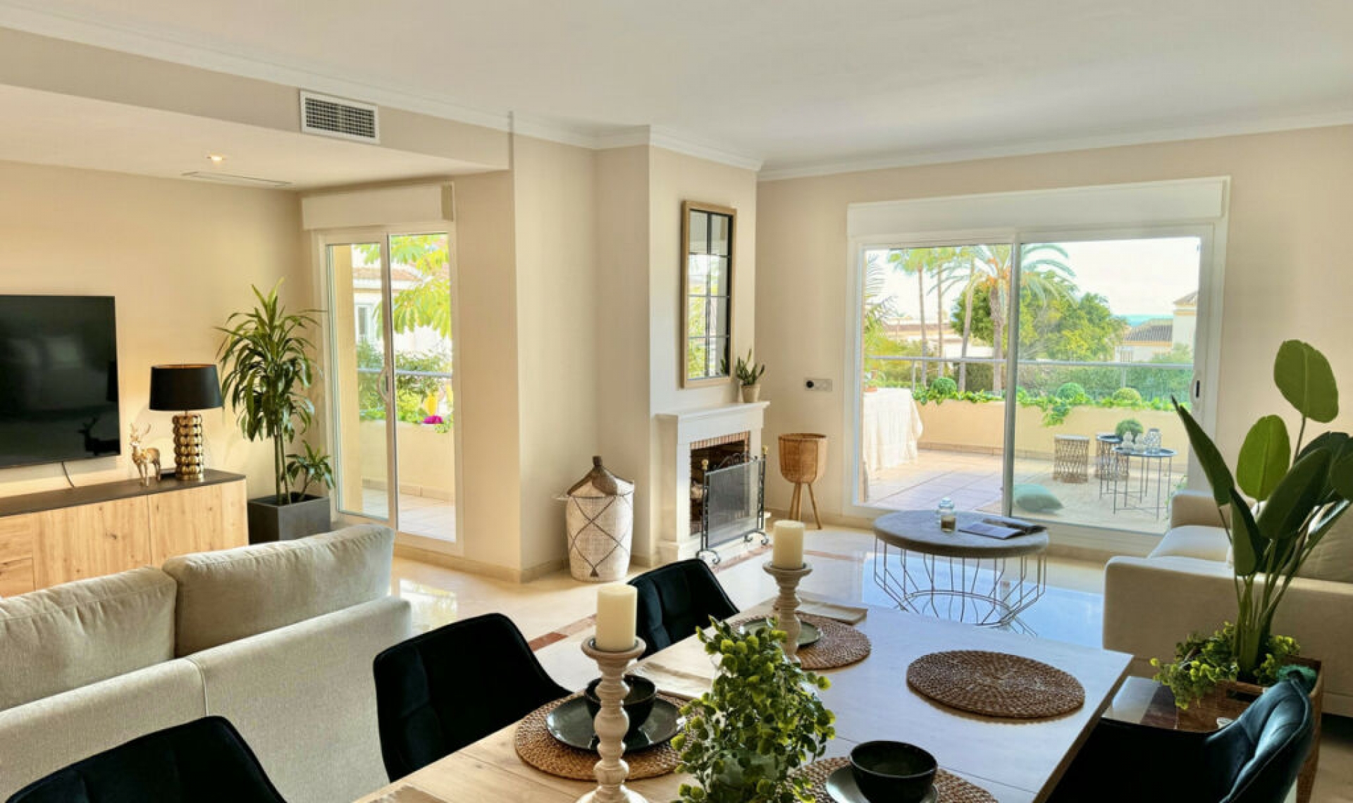 Resale - Apartment -
San Roque Club