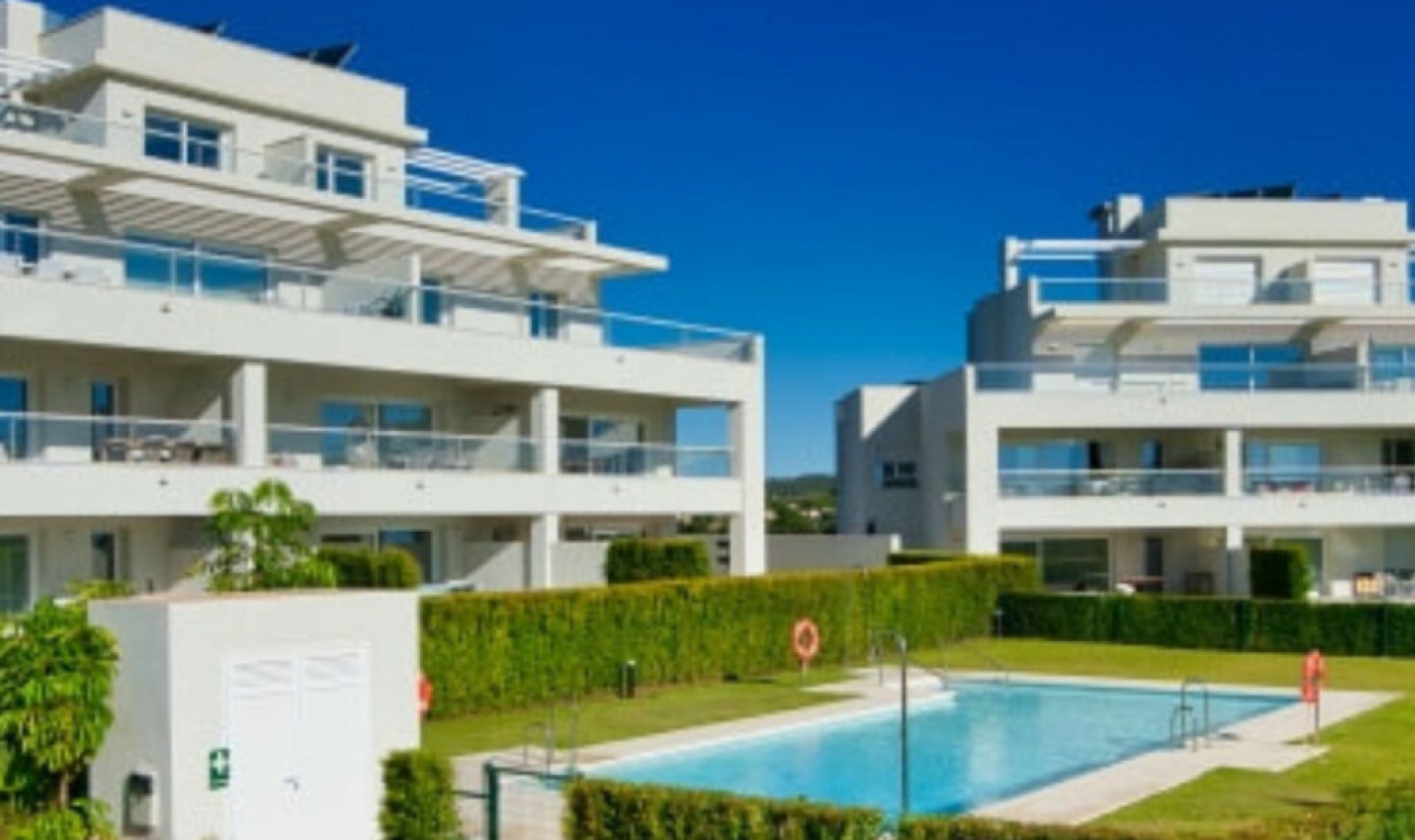 Resale - Apartment -
San Roque Club