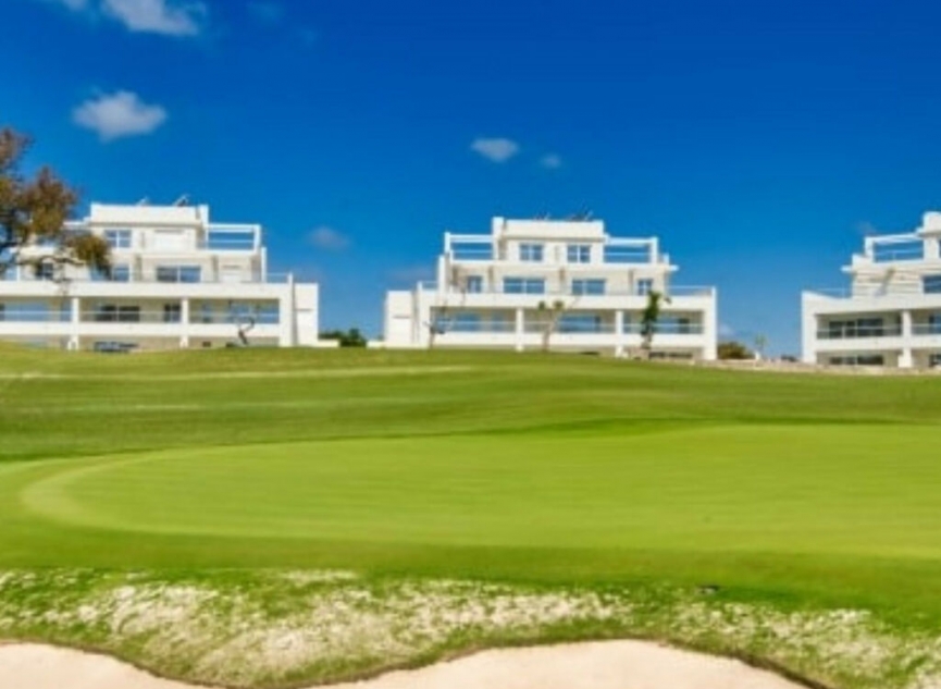 Resale - Apartment -
San Roque Club