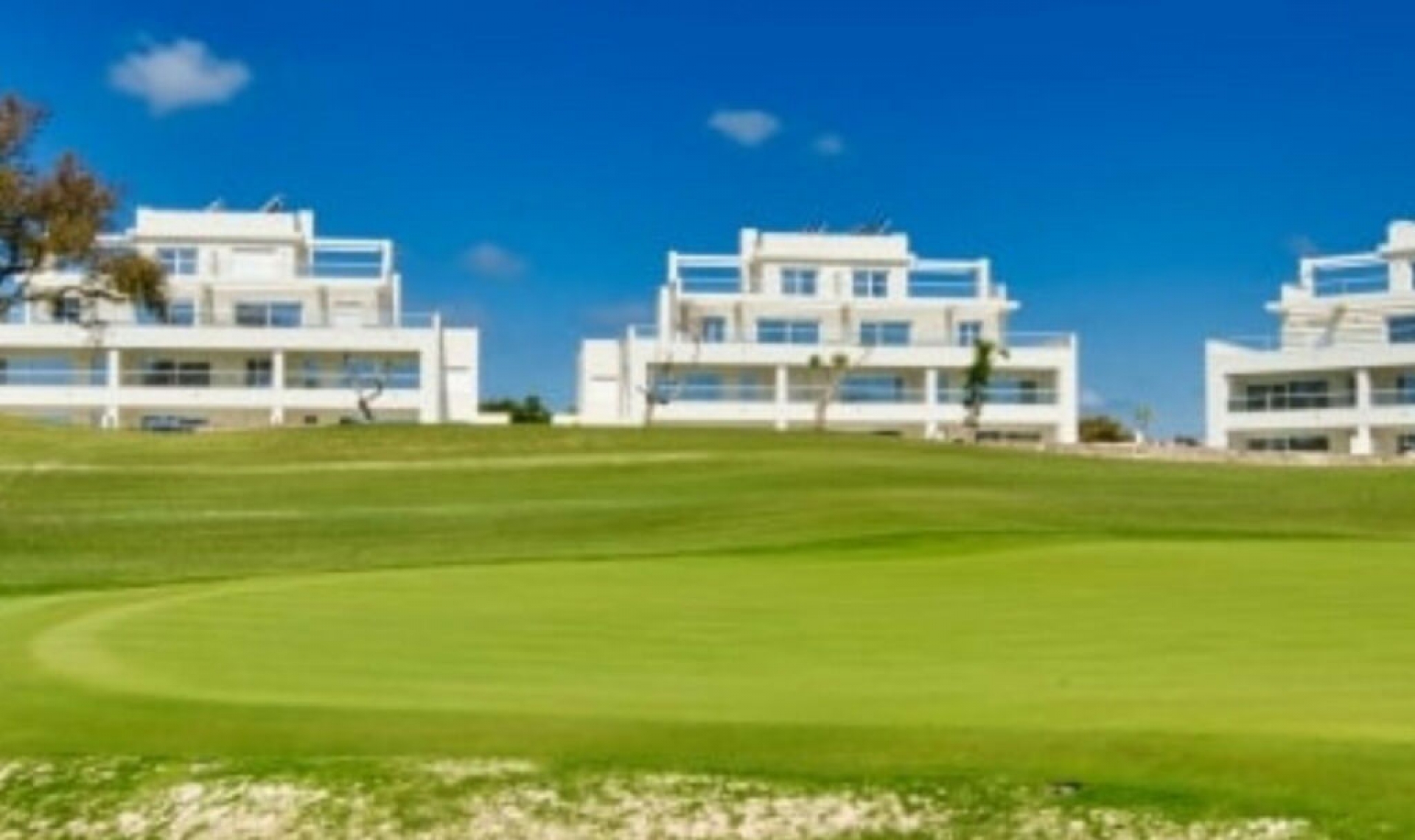 Resale - Apartment -
San Roque Club