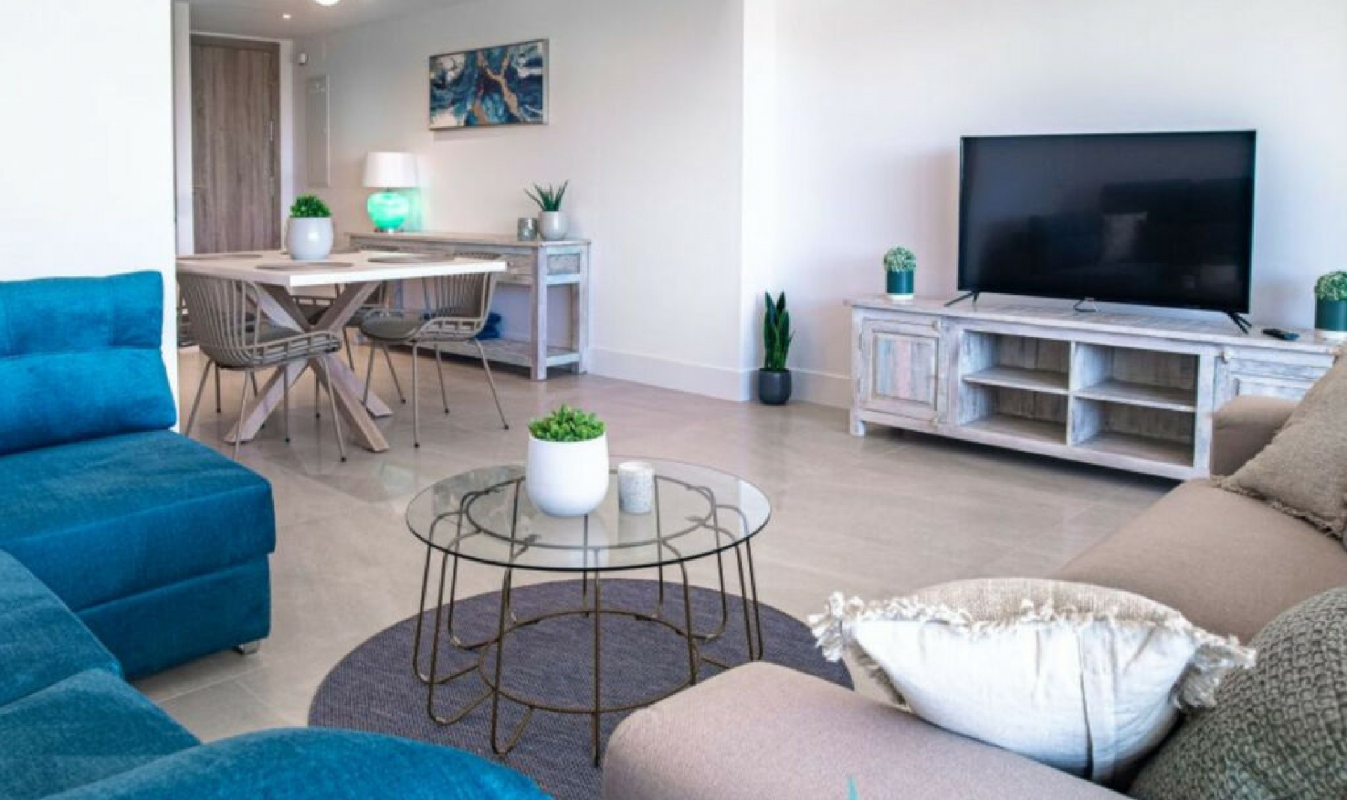 Resale - Apartment -
San Roque Club