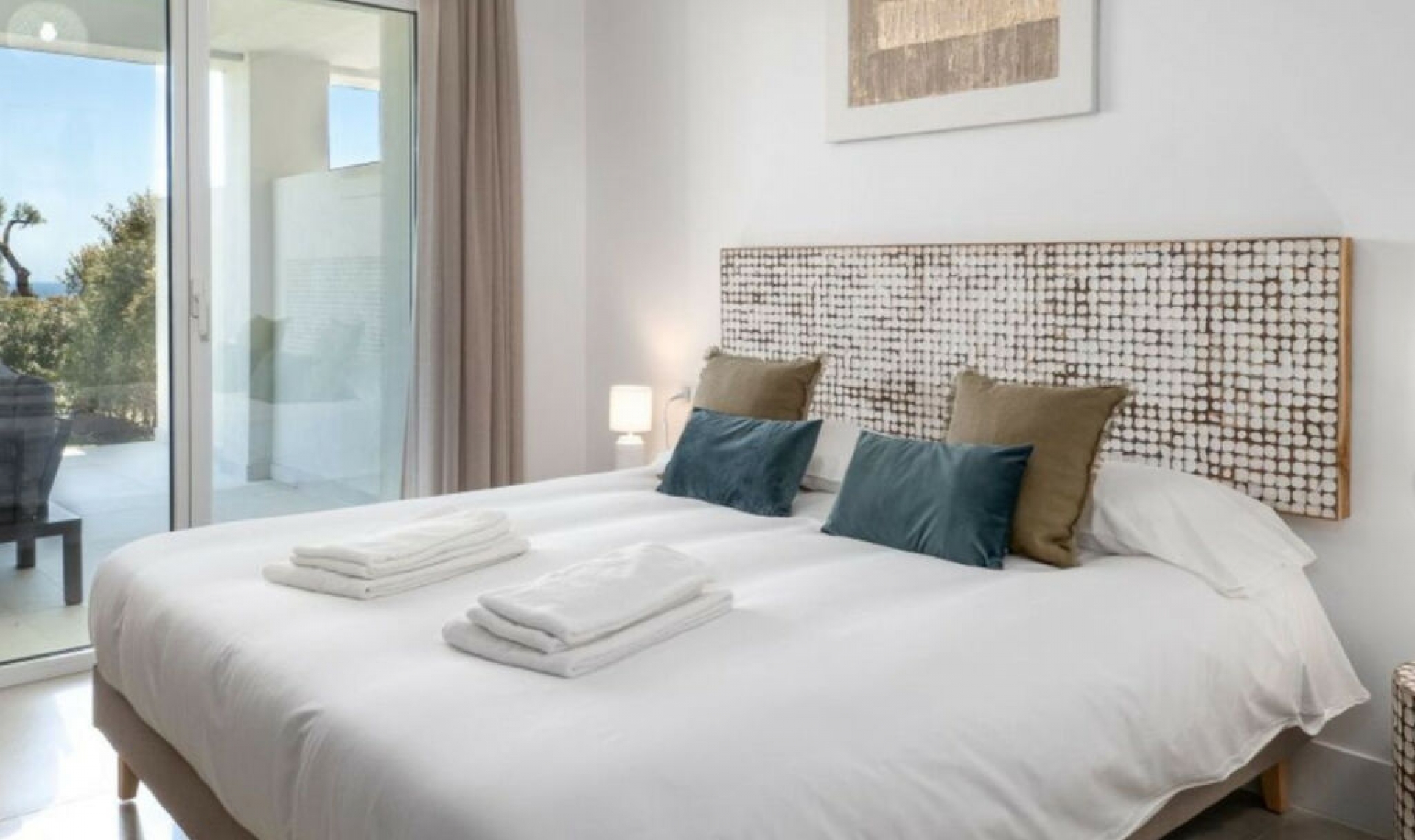 Resale - Apartment -
San Roque Club