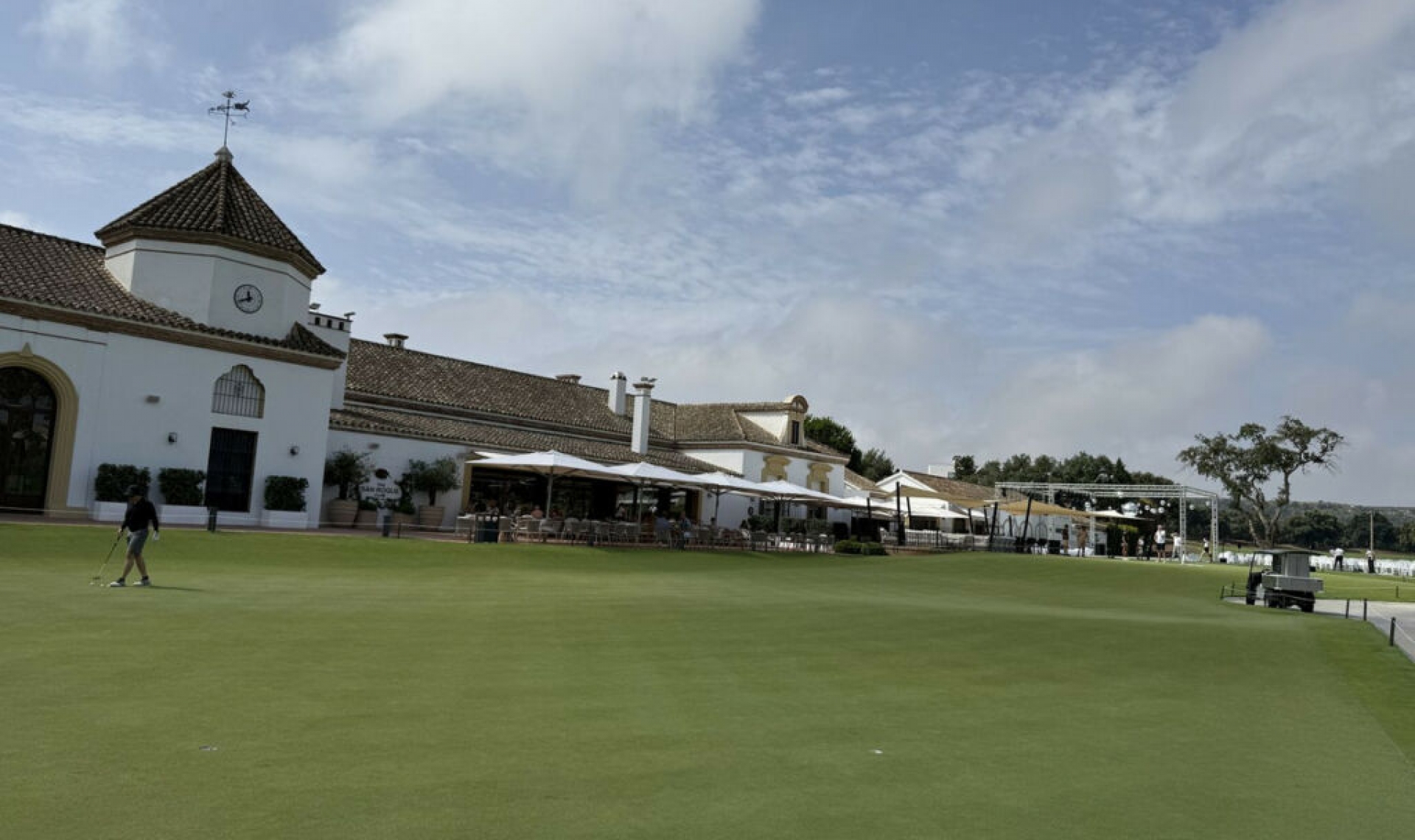 Resale - Apartment -
San Roque Club