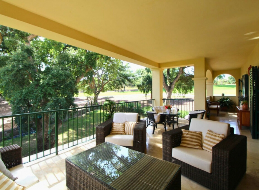 Resale - Apartment -
San Roque Club
