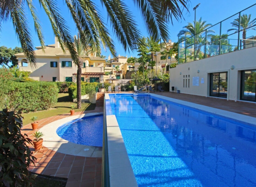 Resale - Apartment -
San Roque Club