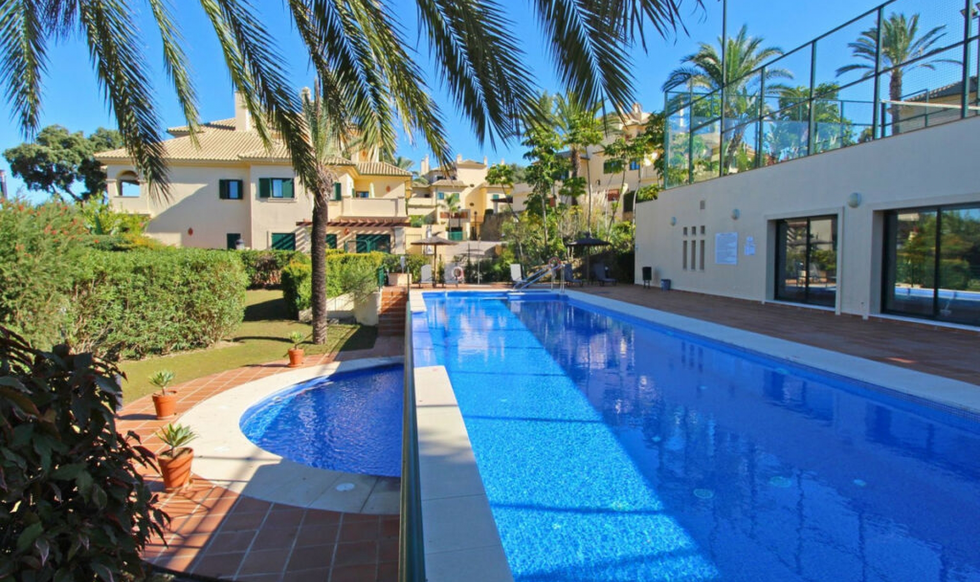 Resale - Apartment -
San Roque Club