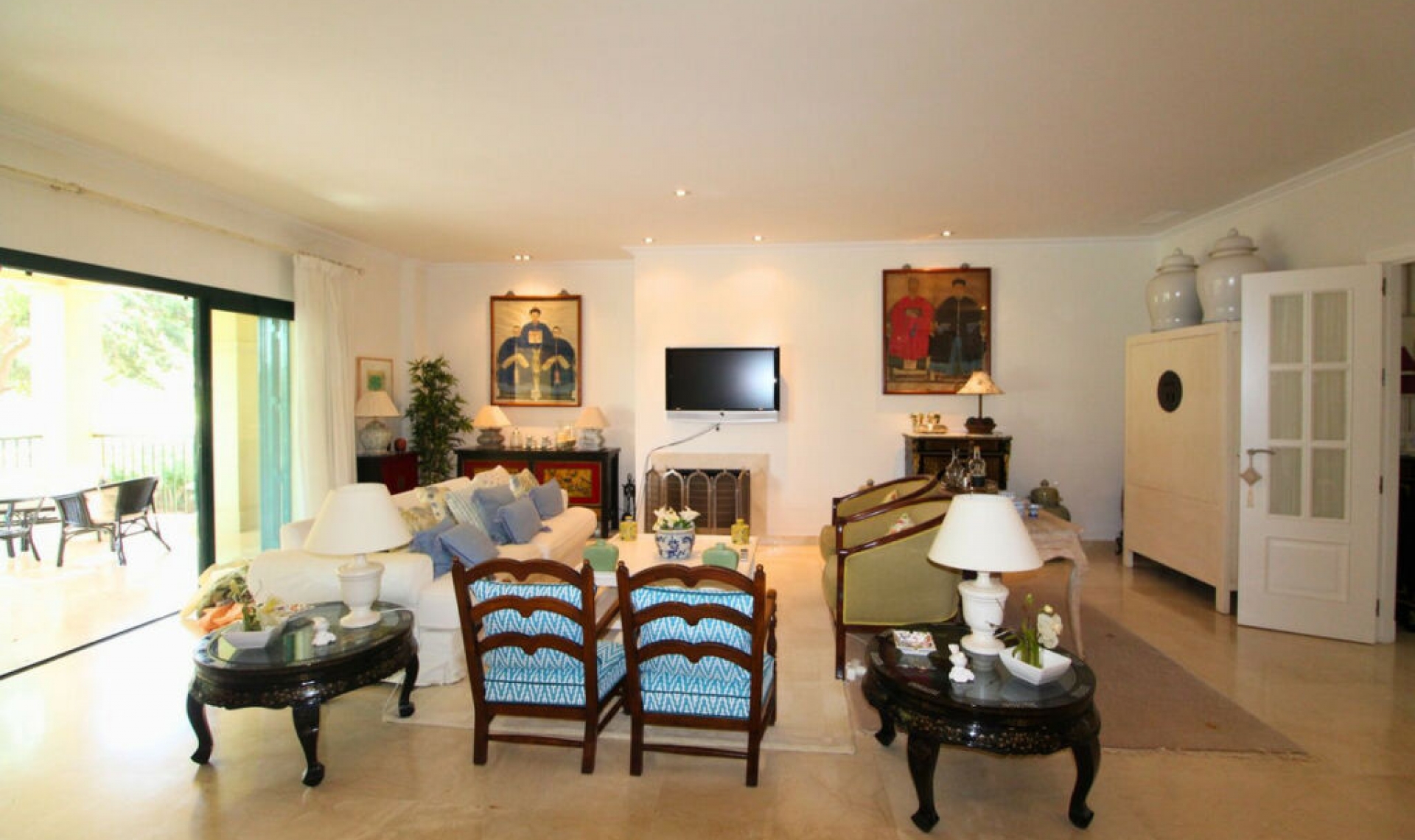 Resale - Apartment -
San Roque Club