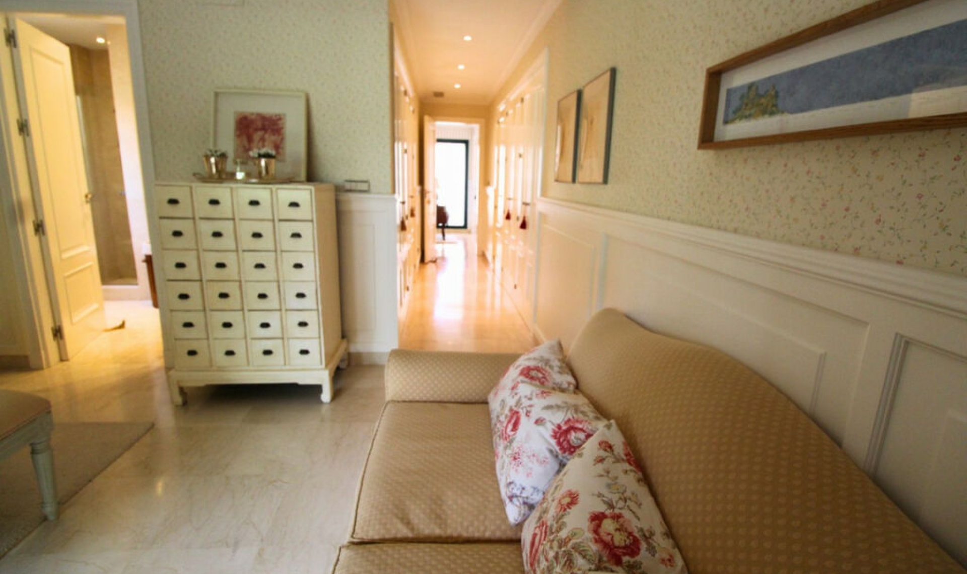 Resale - Apartment -
San Roque Club