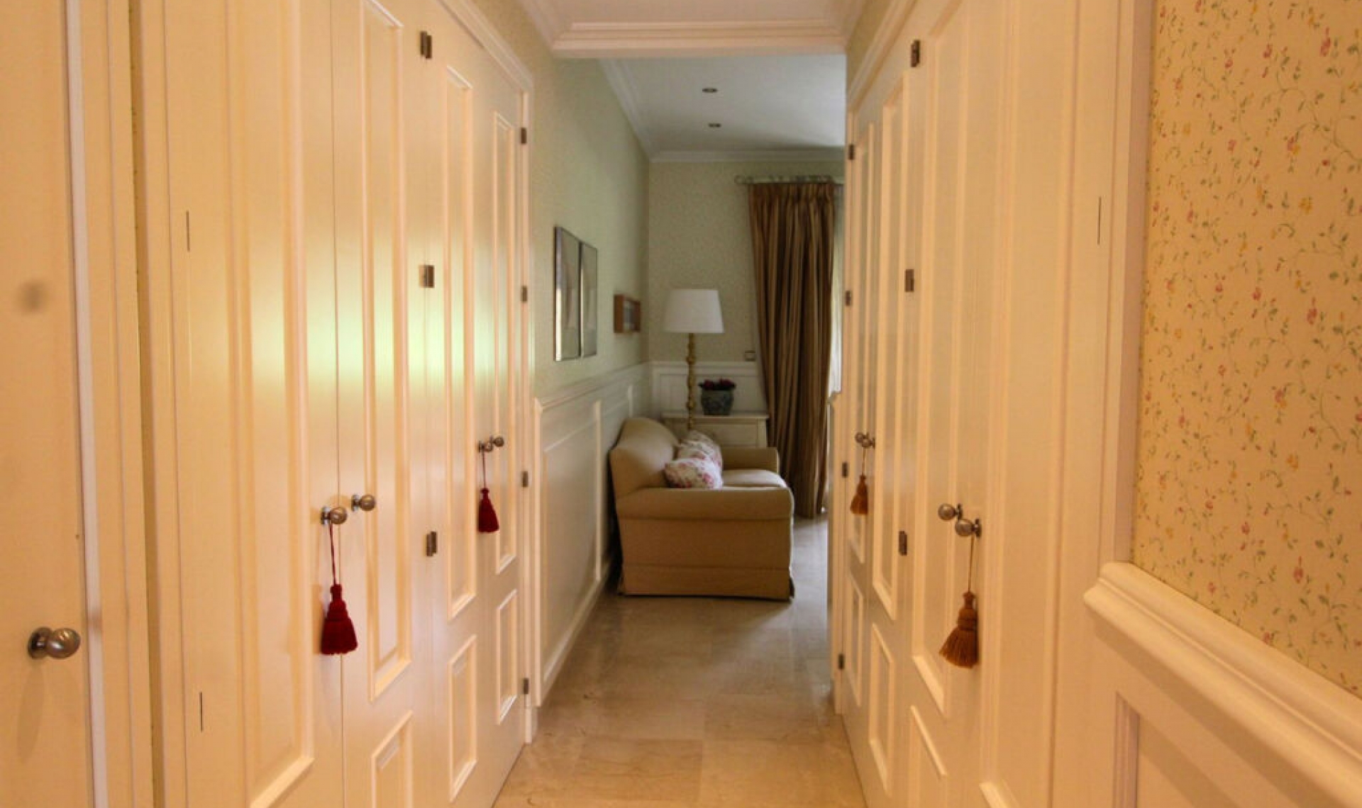 Resale - Apartment -
San Roque Club