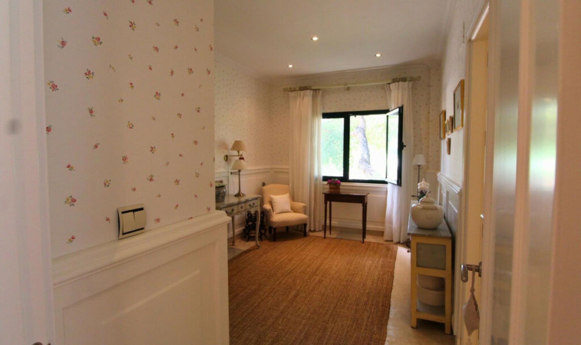 Resale - Apartment -
San Roque Club