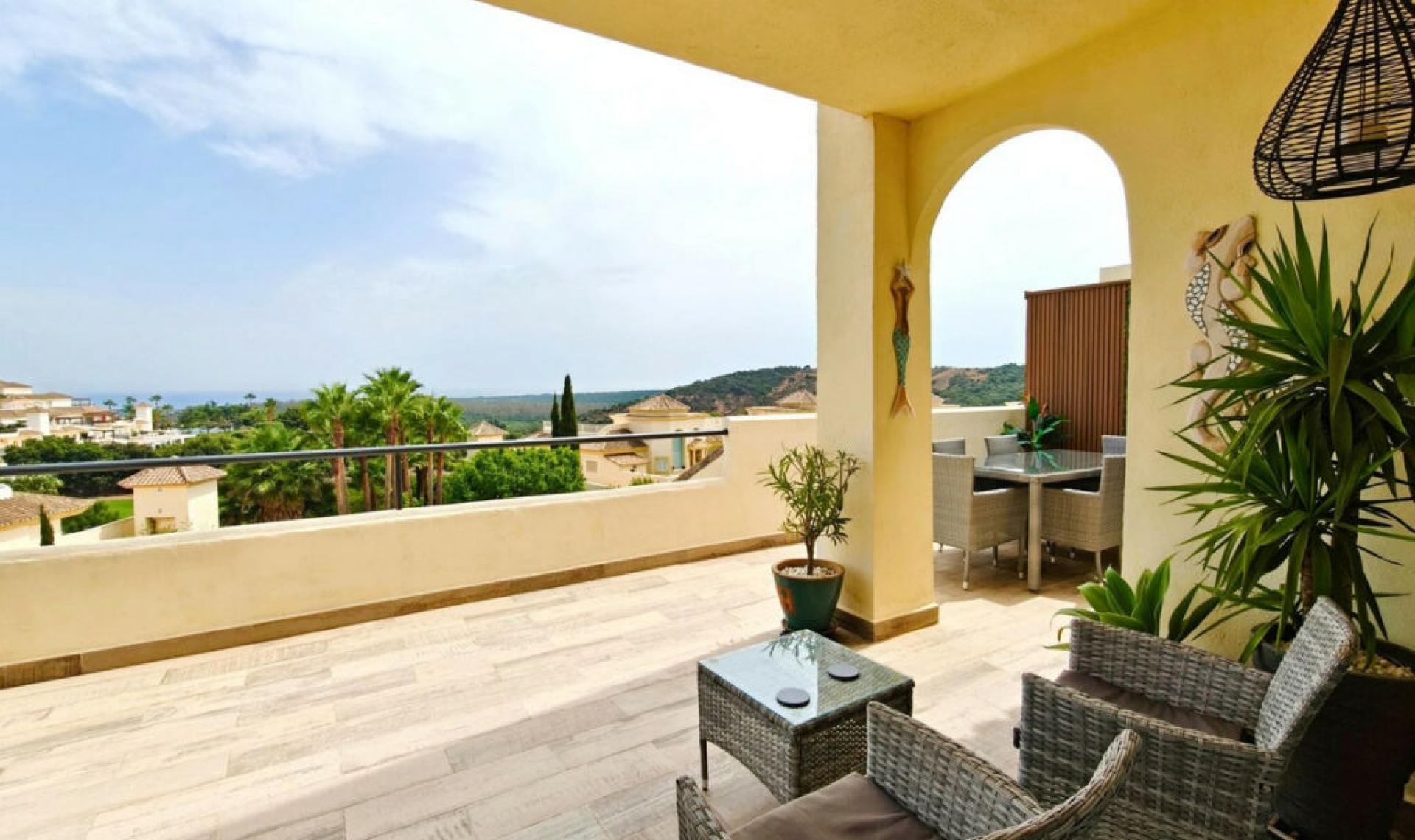 Resale - Apartment -
San Roque Club