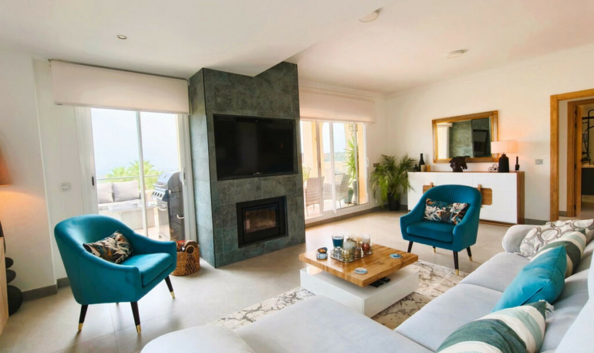 Resale - Apartment -
San Roque Club