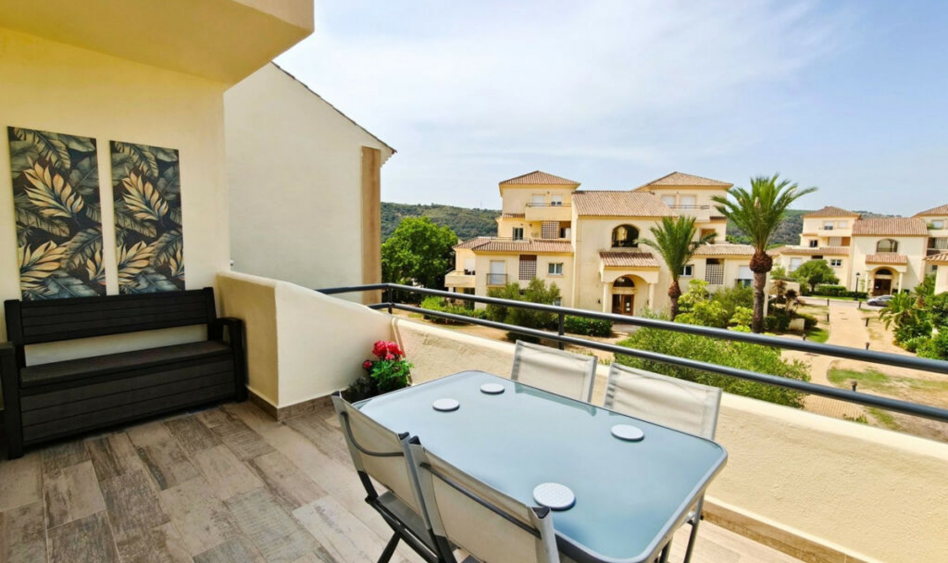 Resale - Apartment -
San Roque Club