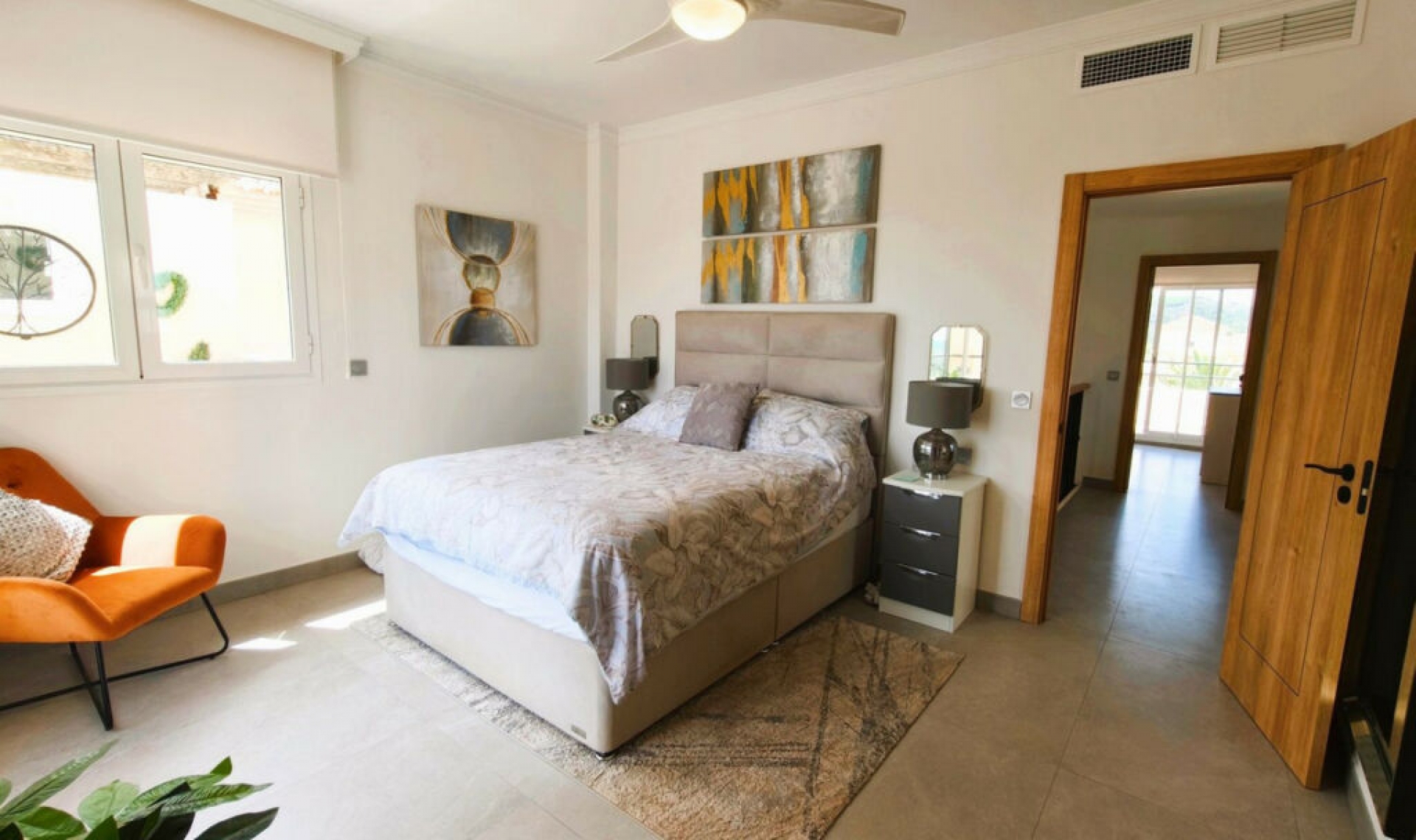 Resale - Apartment -
San Roque Club