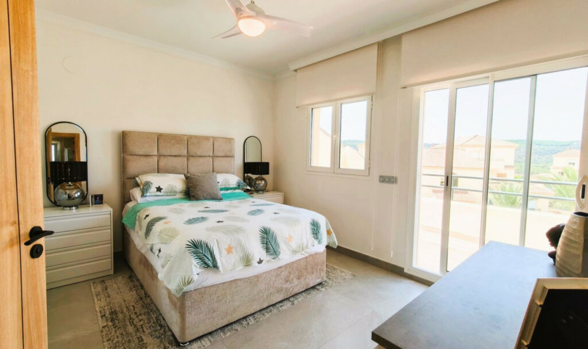 Resale - Apartment -
San Roque Club