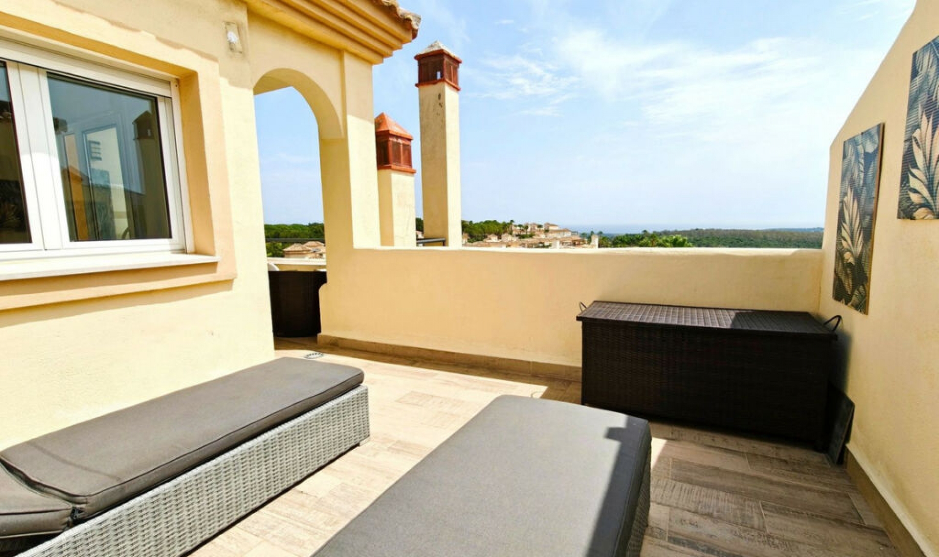 Resale - Apartment -
San Roque Club
