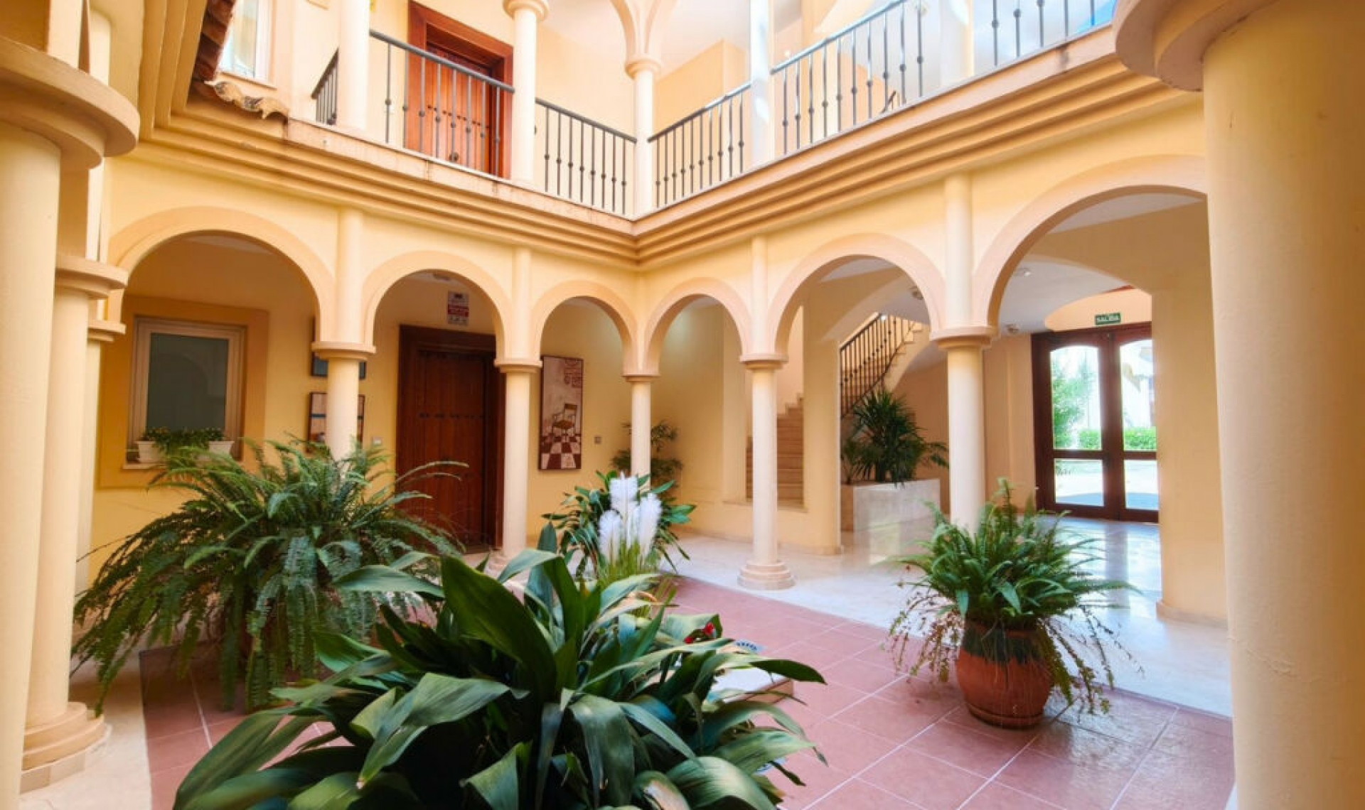 Resale - Apartment -
San Roque Club