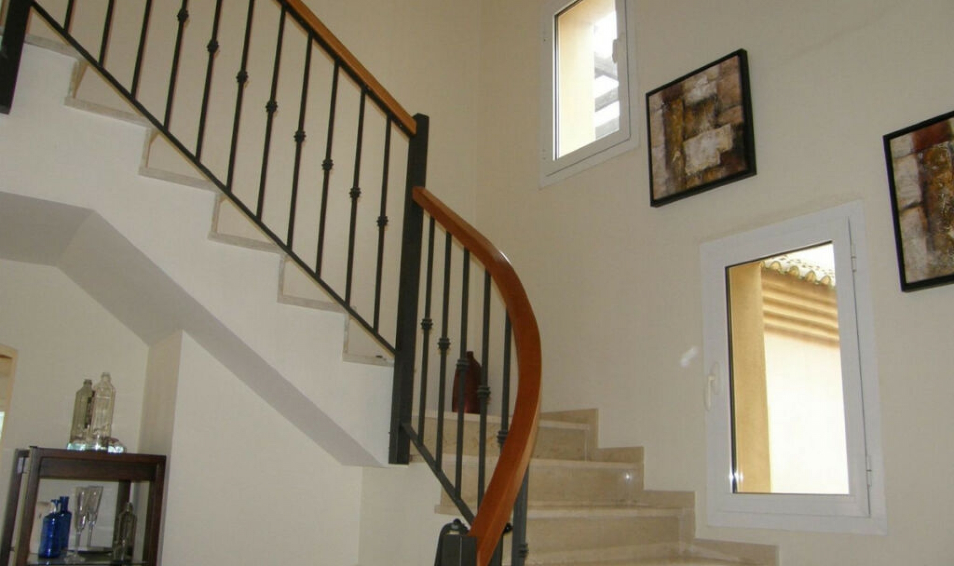 Resale - Apartment -
San Roque