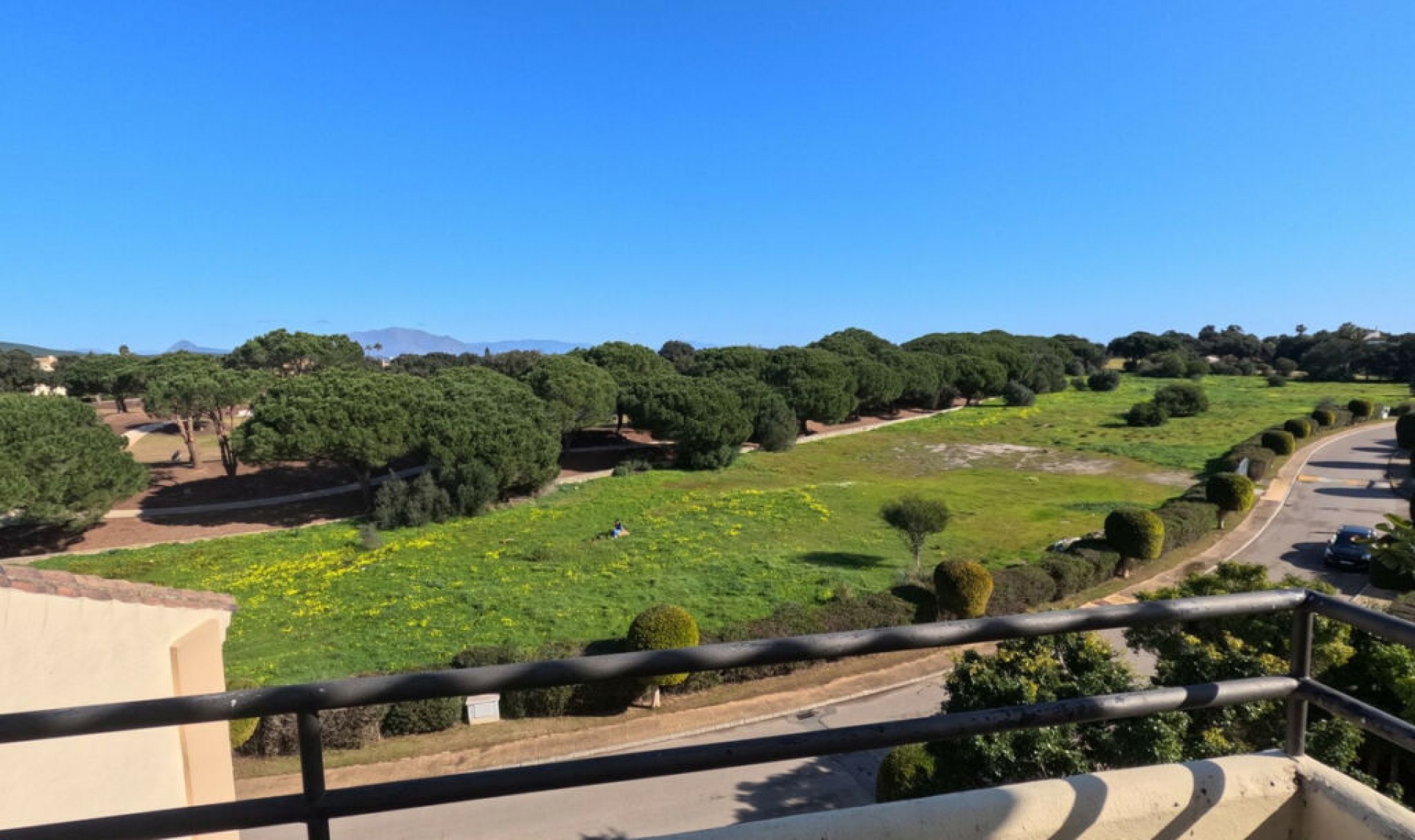 Resale - Apartment -
San Roque