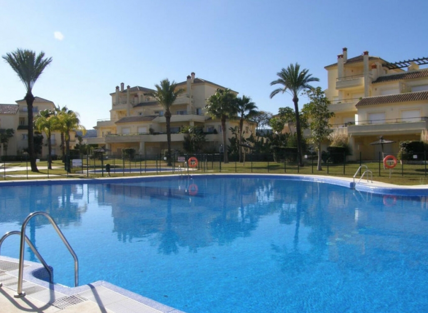 Resale - Apartment -
San Roque