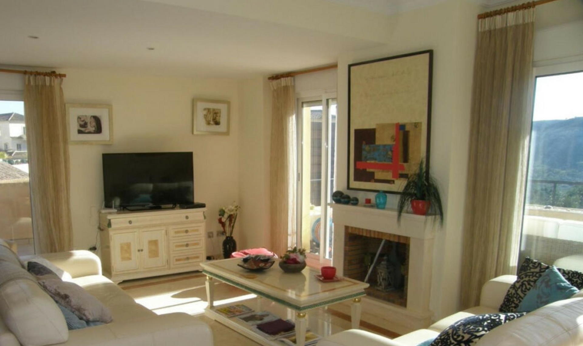 Resale - Apartment -
San Roque