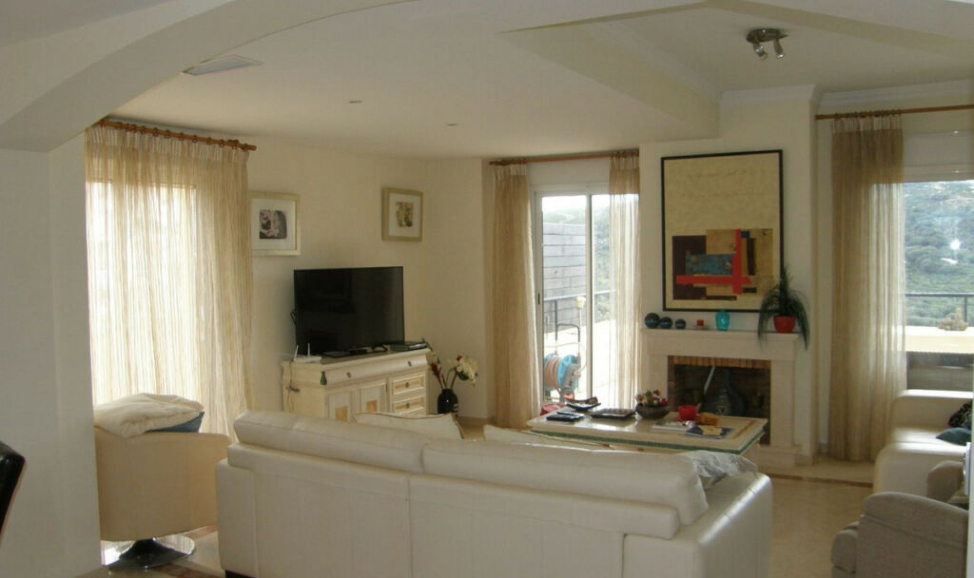 Resale - Apartment -
San Roque